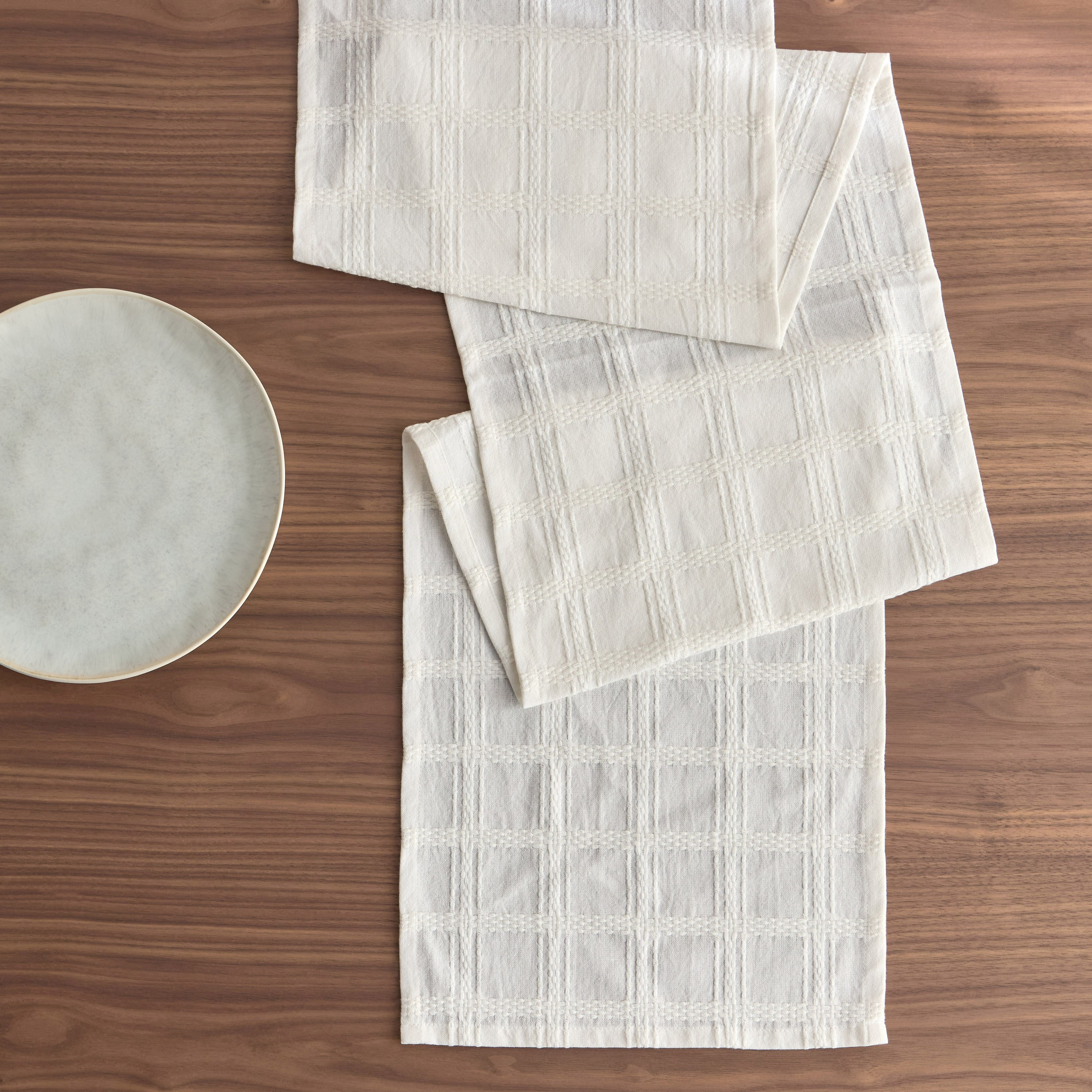 Dylan Table Runner - 33x180 cm-household-dining-tablelinen-runnersandtablecovers-image-1