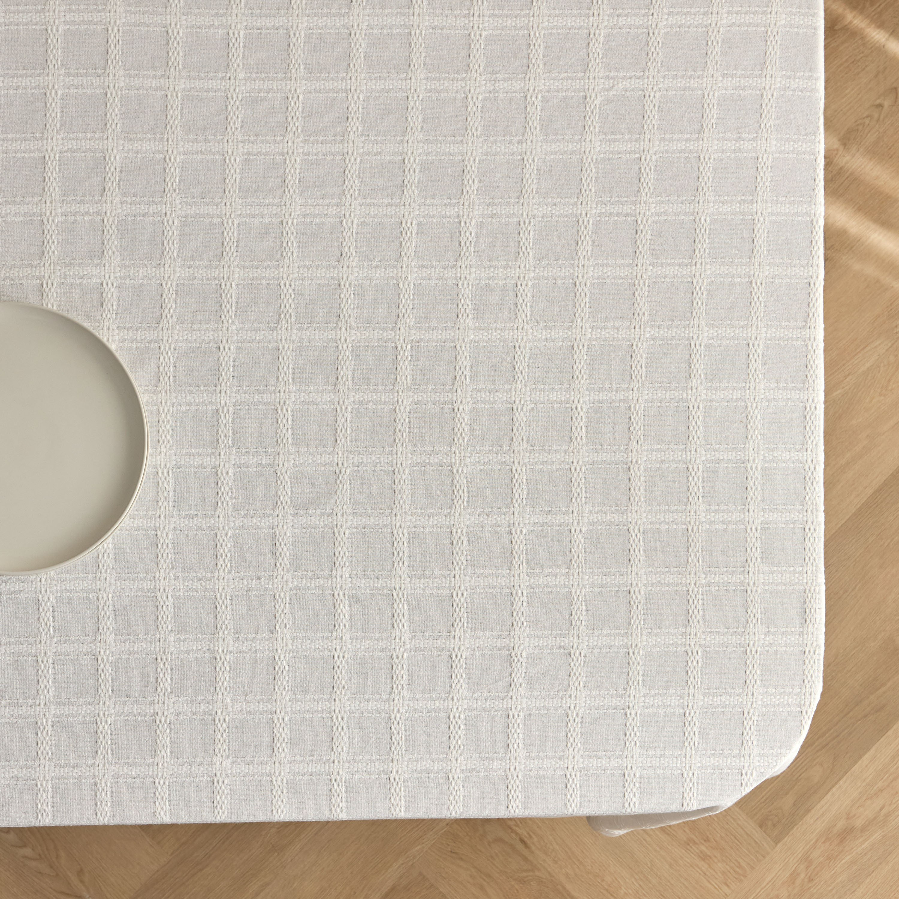 Dylan Table Cover - 180x300 cm-household-dining-tablelinen-runnersandtablecovers-image-2