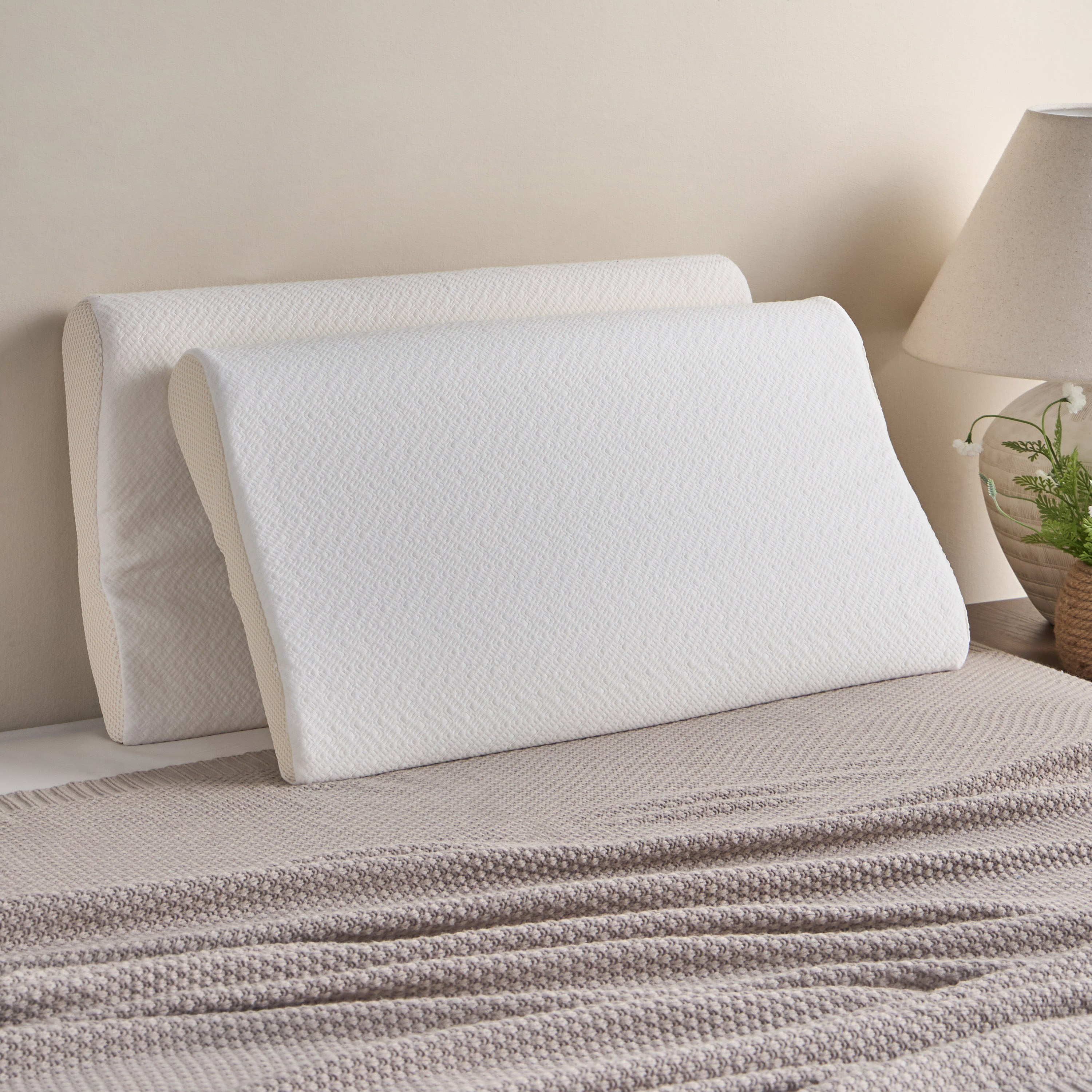 وسادة ميموري فوم محددة - 42x70 سم-household-bedding-pillows-image-1