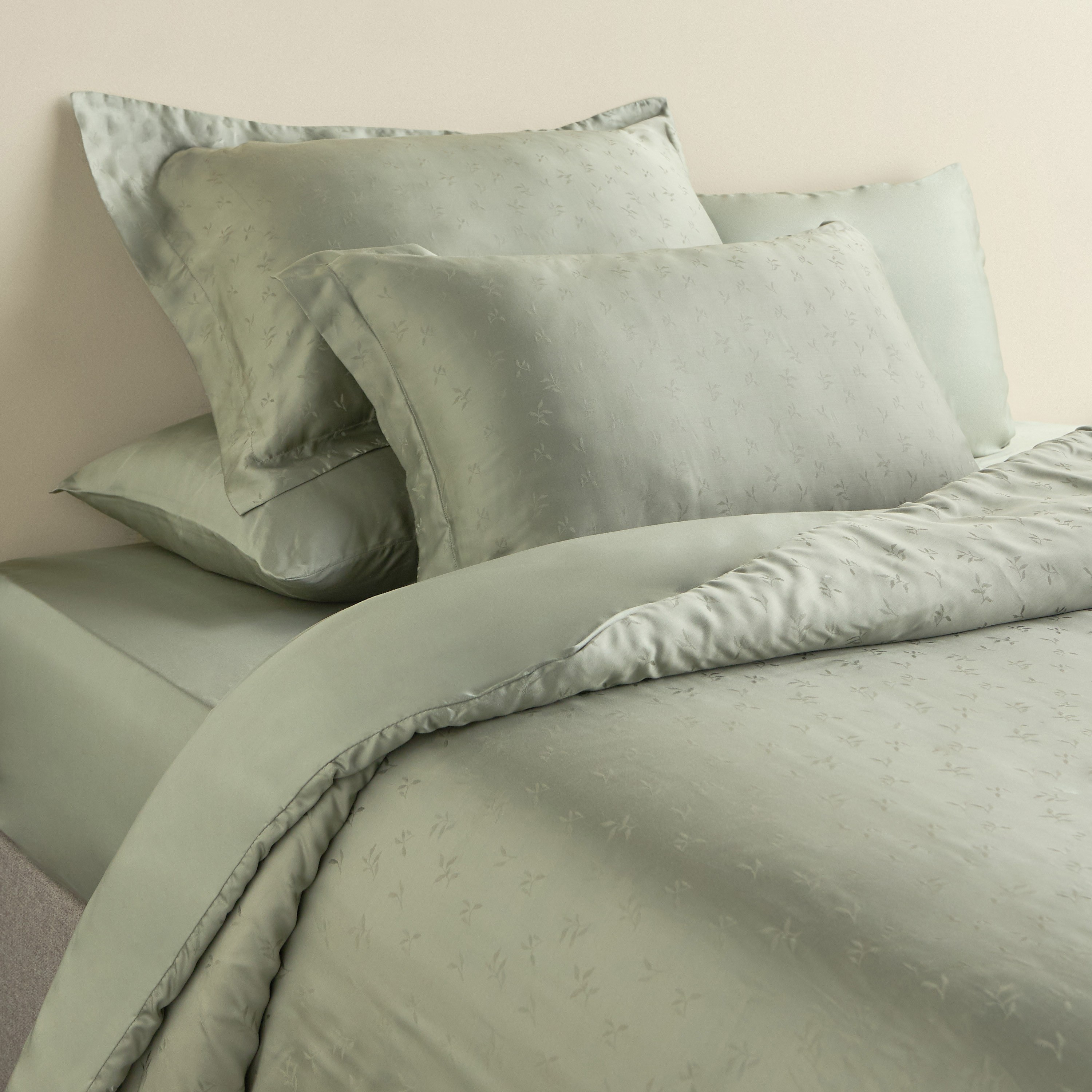 طقم لحاف وشرشف سوبر كينج تينسيل ليوسيل جاكار 6 قطع - فوليا من إيرسوفت - 240x260 سم-household-bedding-comfortersandbedspreads-bedinabag-image-1