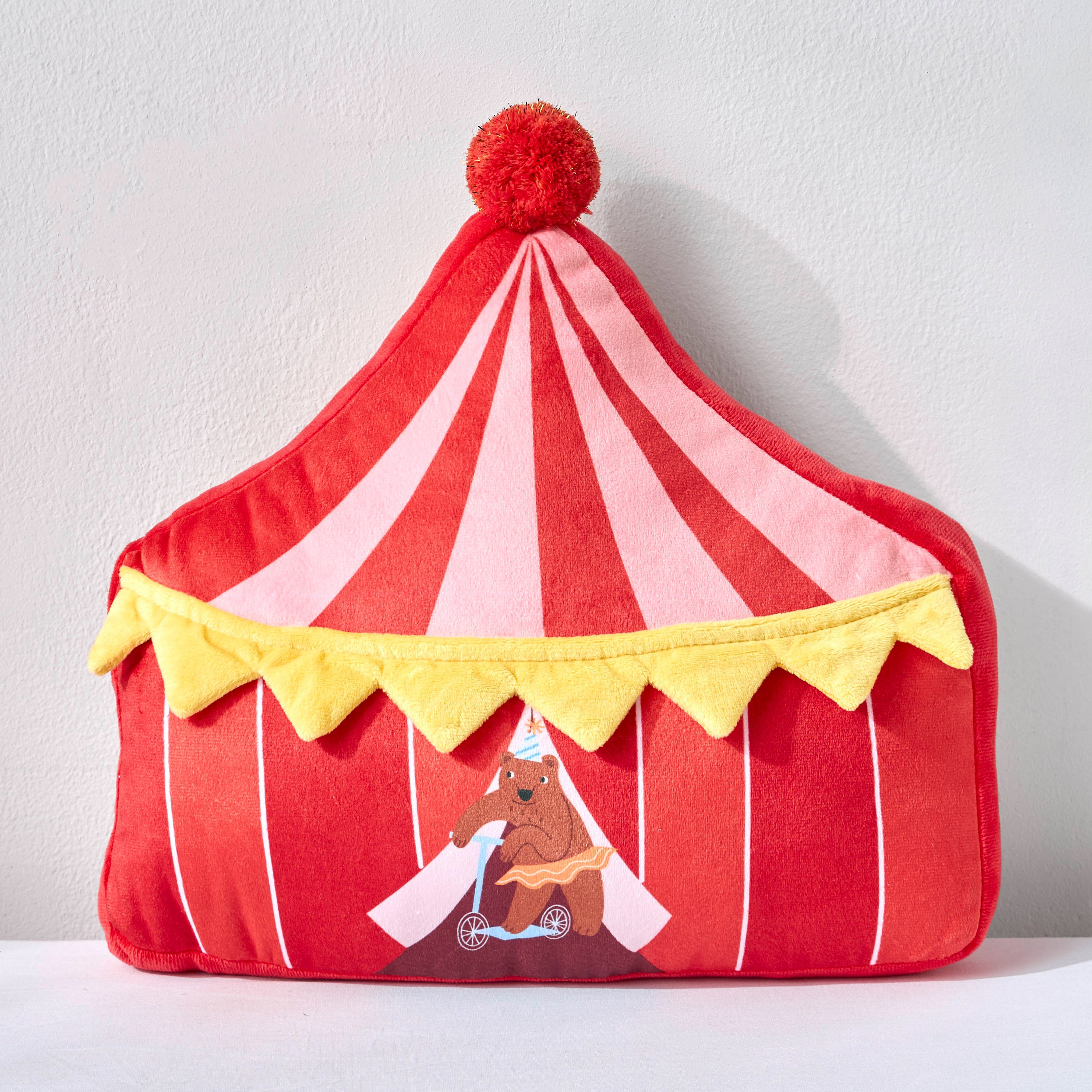 وسادة محشوة - كرنفال - 35x35 سم-babyandkids-beddingandwindows-bedding-filledcushionsandcovers-image-1