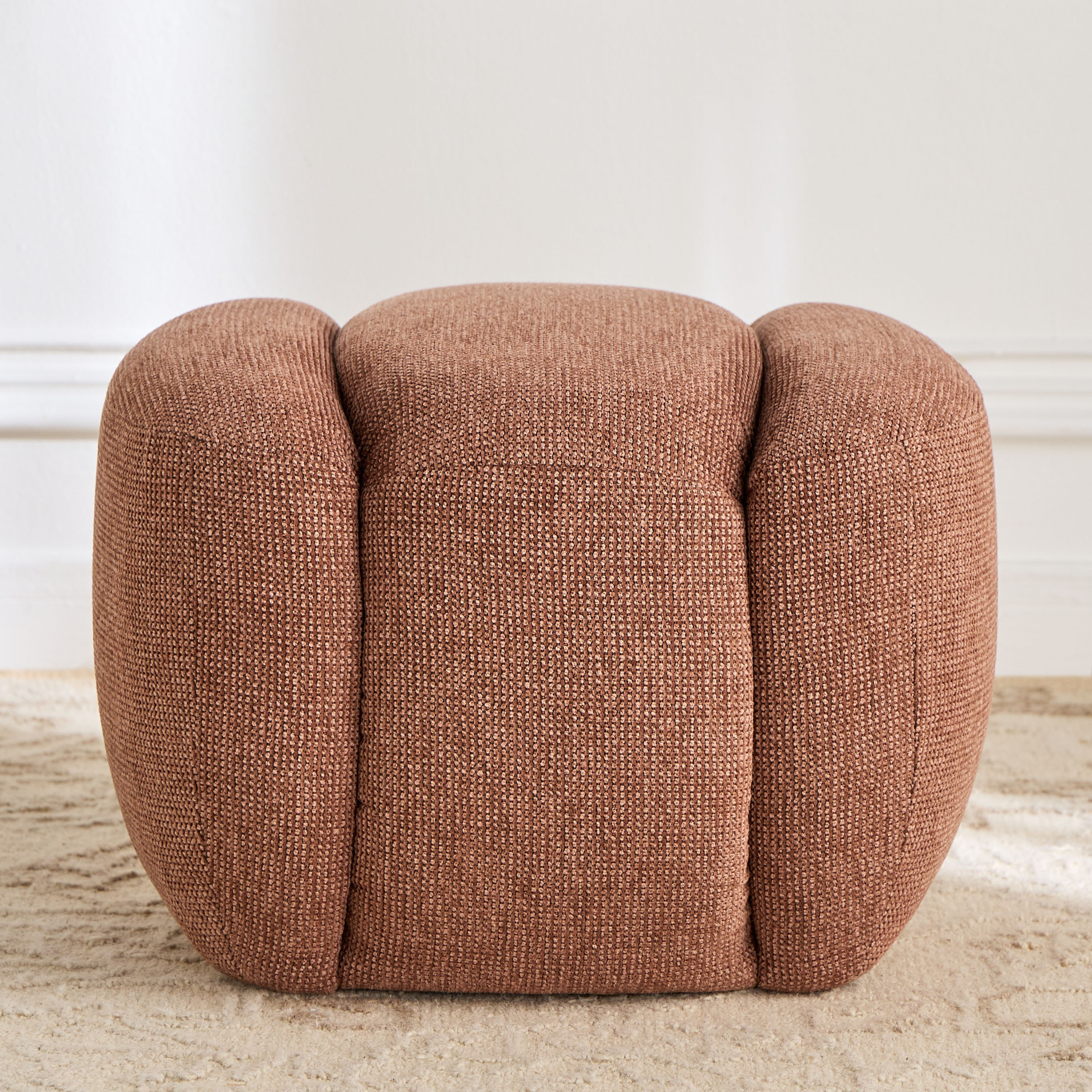 مقعد عثماني قماشي - إلفو-furniture-sofaandseating-ottomansbeanbagsandpoufs-image-1