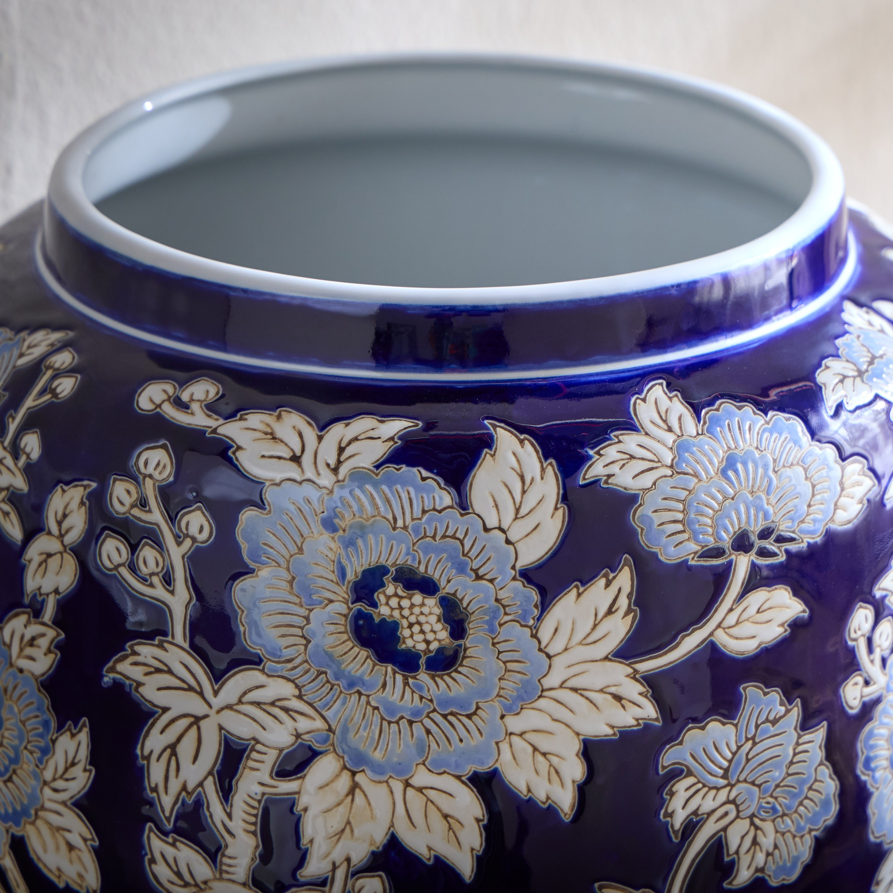 Luxe Orientale Sakura Chinoiserie Porcelain Planter - 23 cm-household-gardenandoutdoor-potsandplanters-planters-image-2