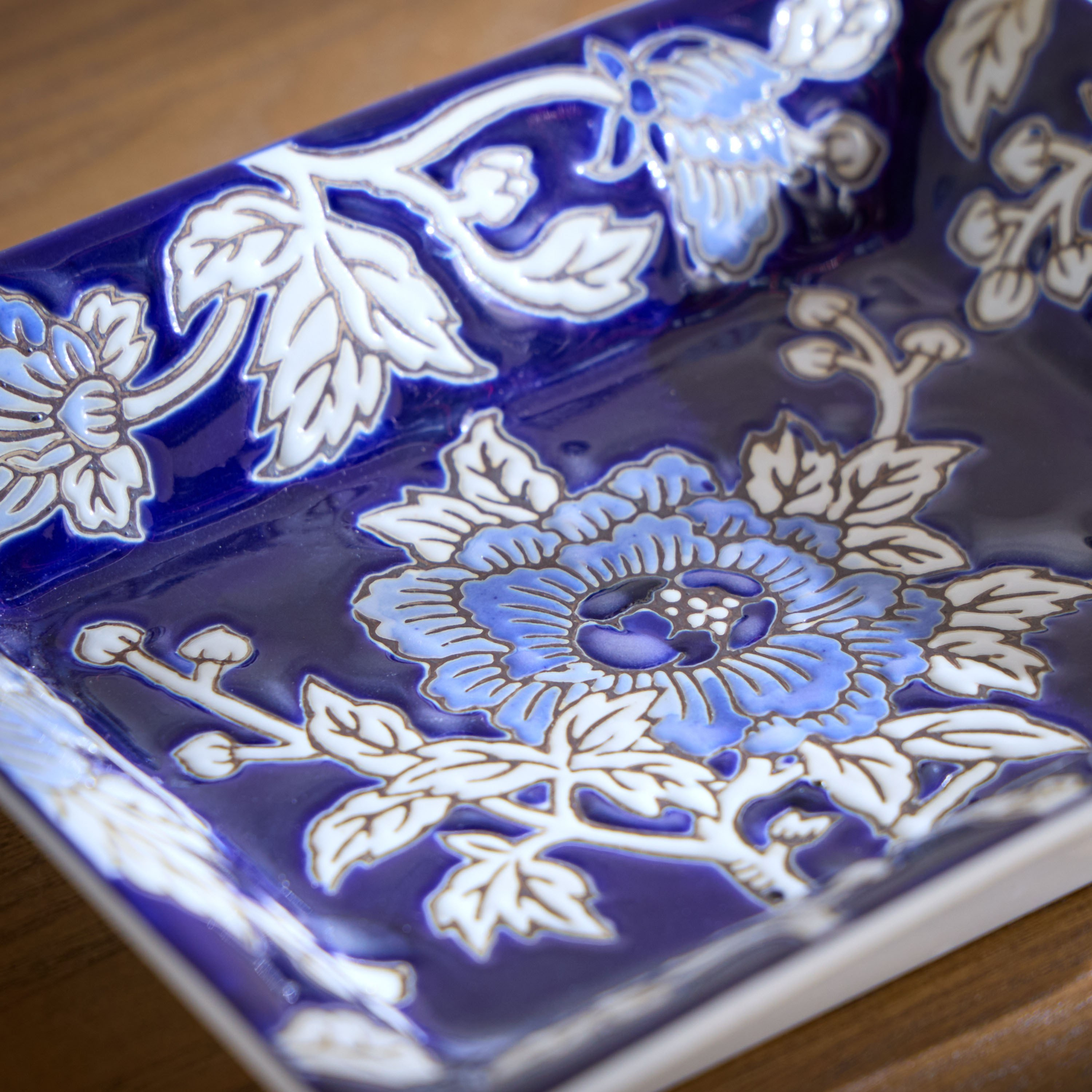 Orientale Sakura Chinoiserie Porcelain Decorative Tray-household-decor-boxesandtrays-image-2