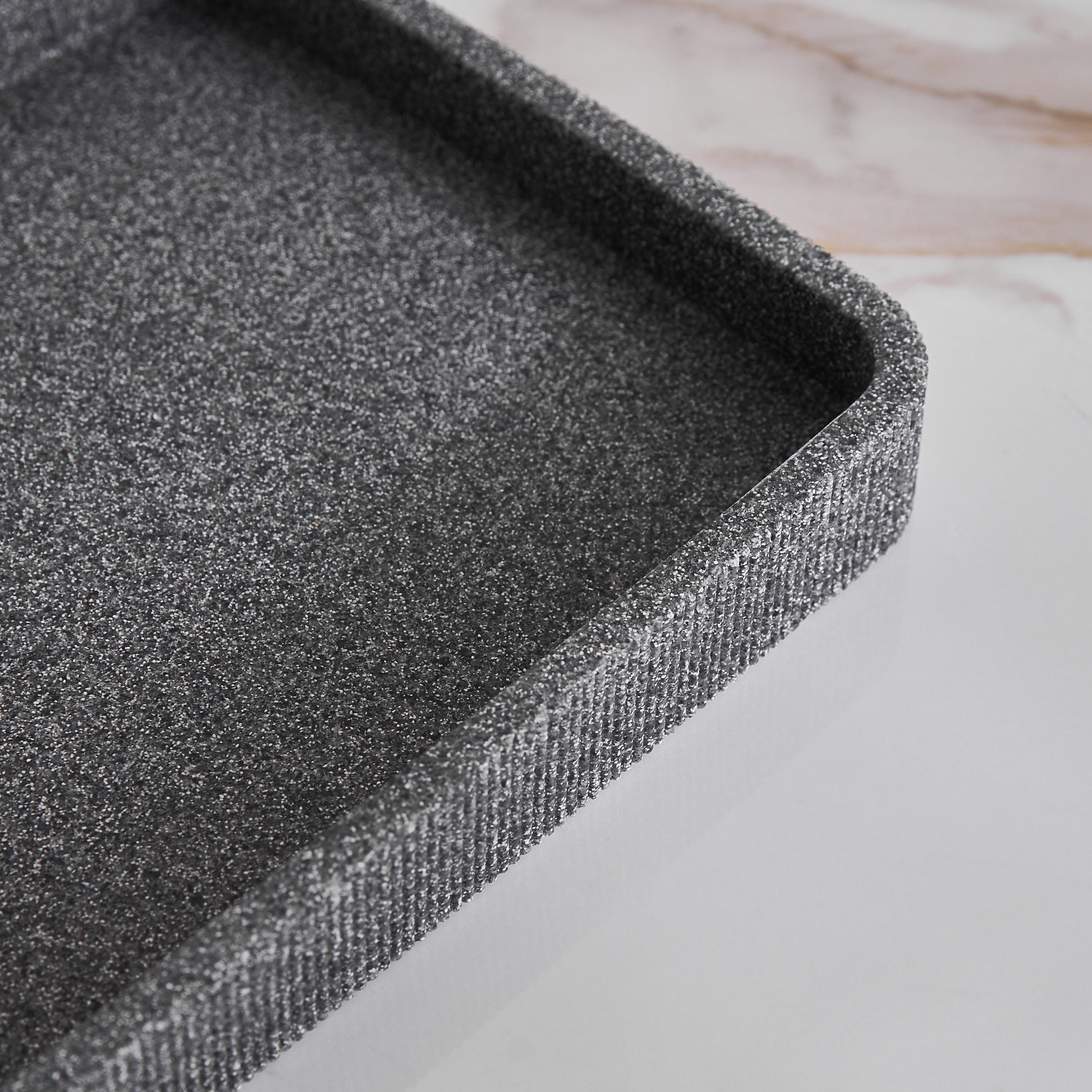 صينية مناشف - جورامي-household-bathandlaundry-bathaccessories-toweltraysandplatforms-image-2