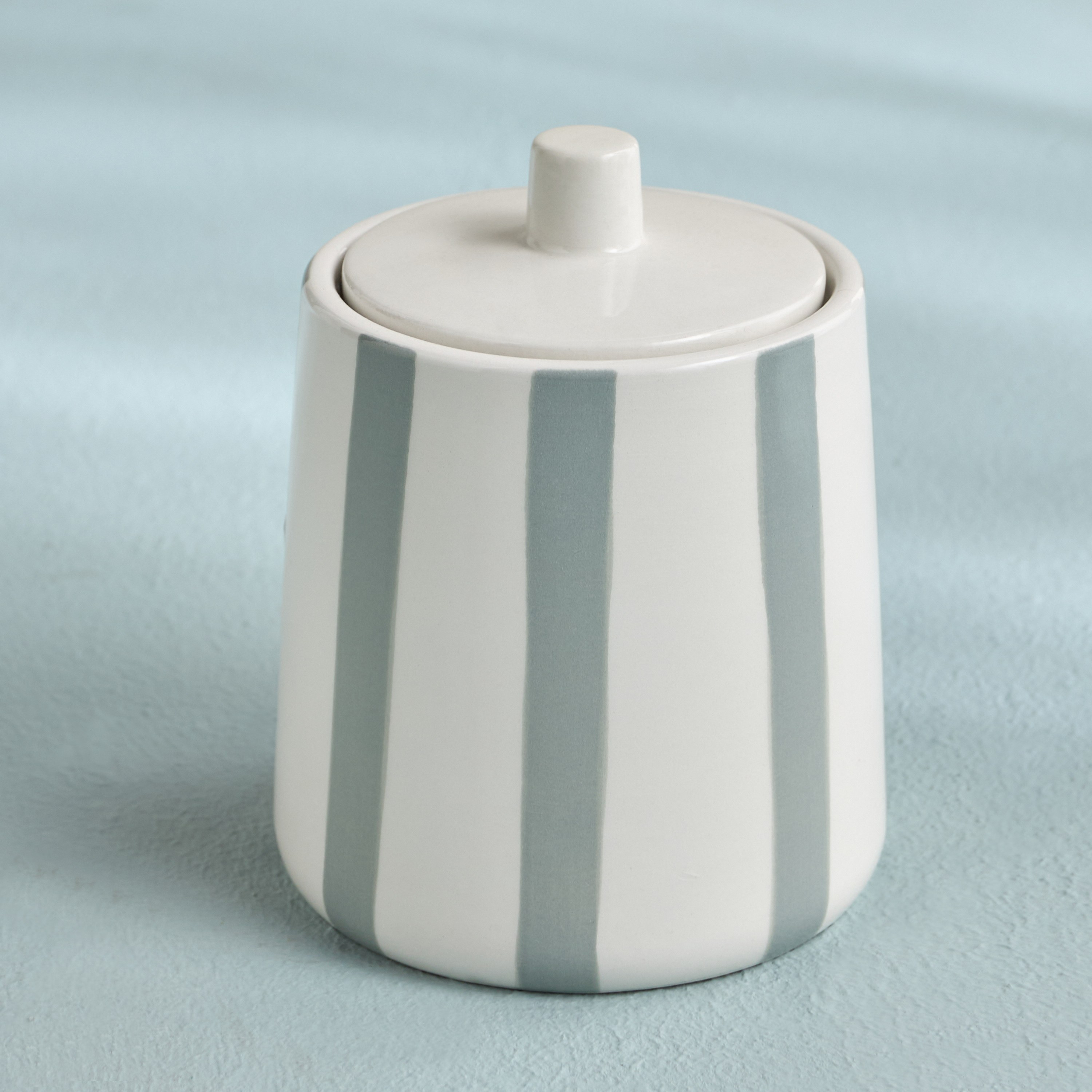وعاء قطن من سيفيا-household-bathandlaundry-bathaccessories-tissueboxesandcottonjars-image-1