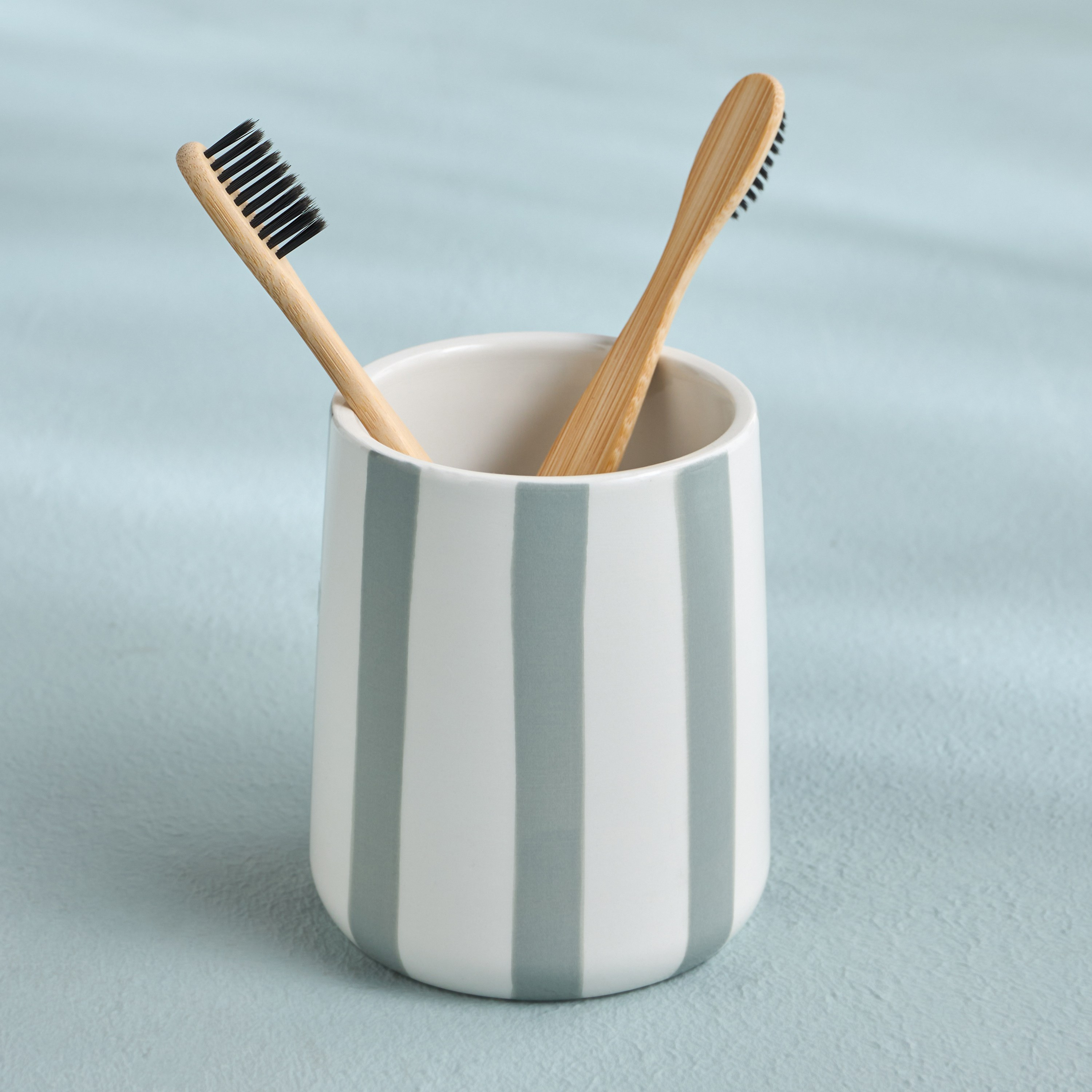 كوب - سيفيا-household-bathandlaundry-bathaccessories-toothbrushholdersandtumblers-image-1