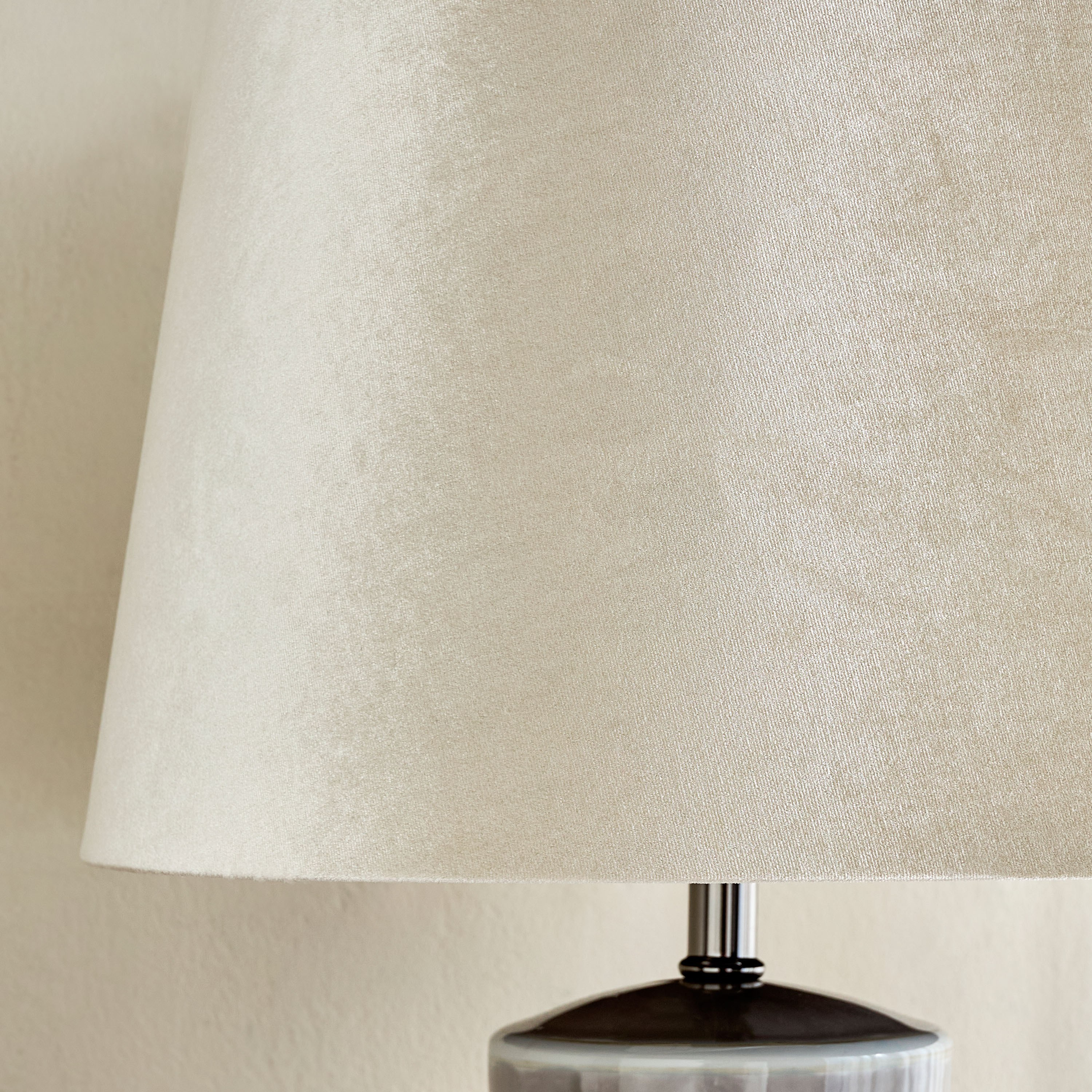 Gisele Ceramic Table Lamp - 67cm-household-lighting-tableanddesklamps-image-3