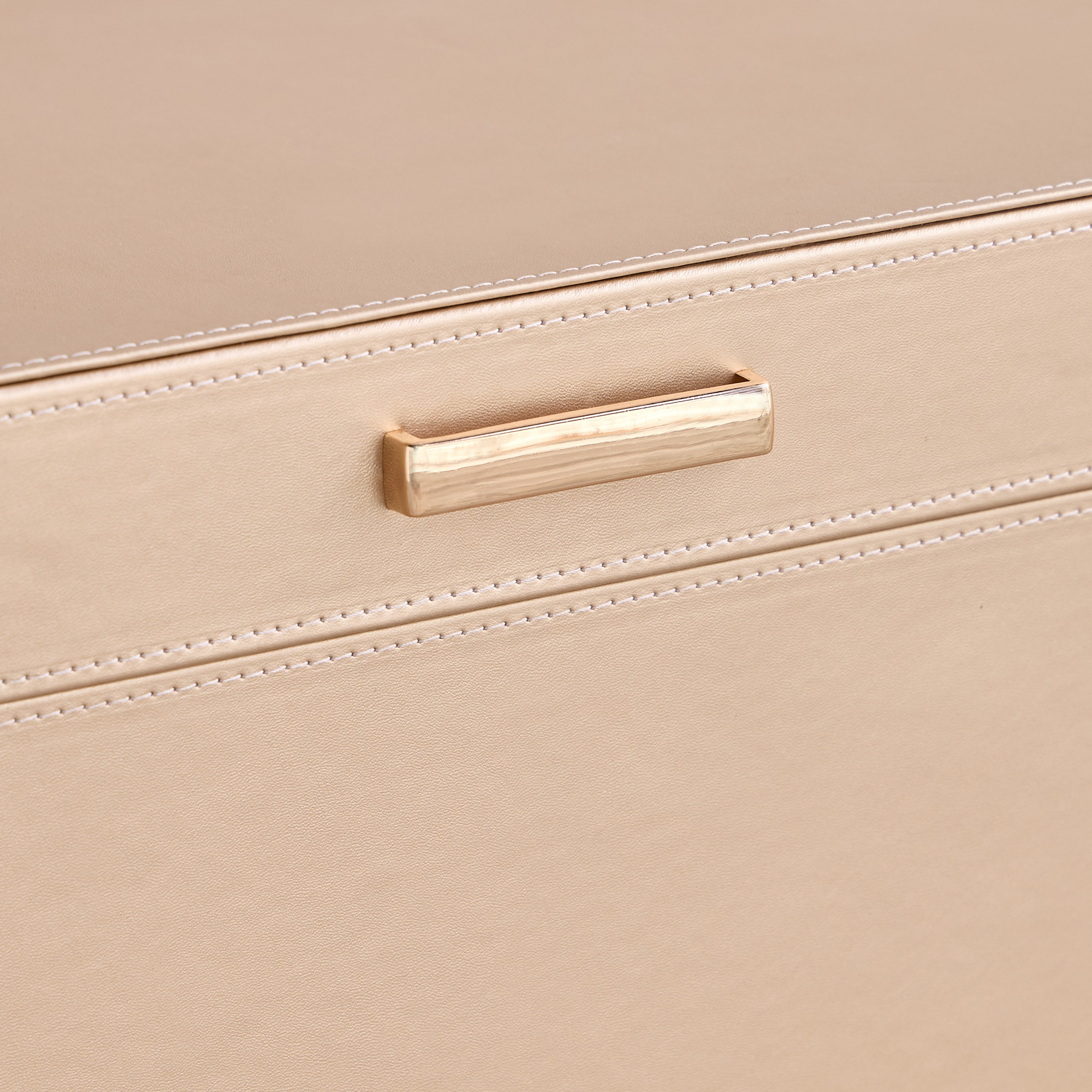 Christopher Storage Trunk - 48x30x30 cm-household-storage-storagesolutions-trunks-image-5