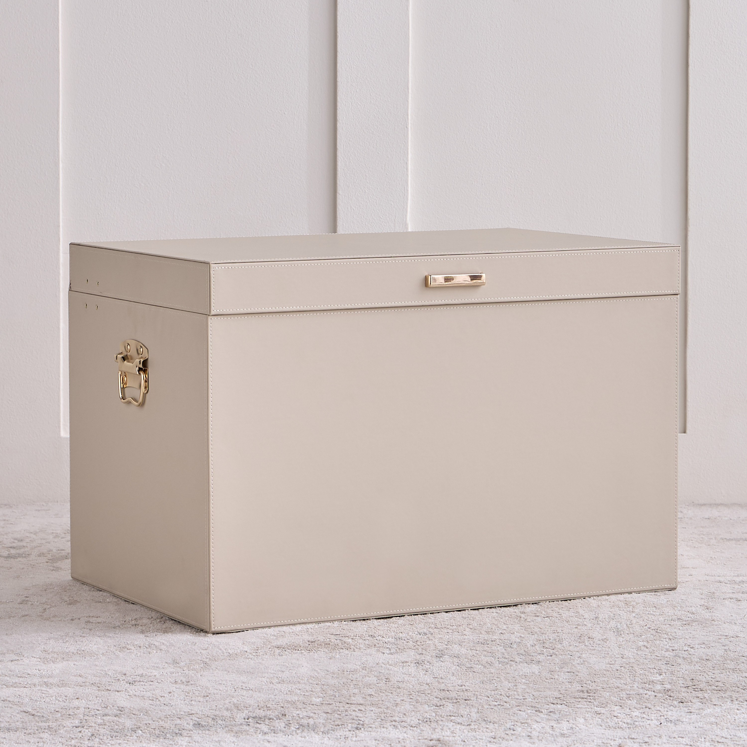 Christopher Storage Trunk - 60x40x40 cm-household-storage-storagesolutions-trunks-image-1