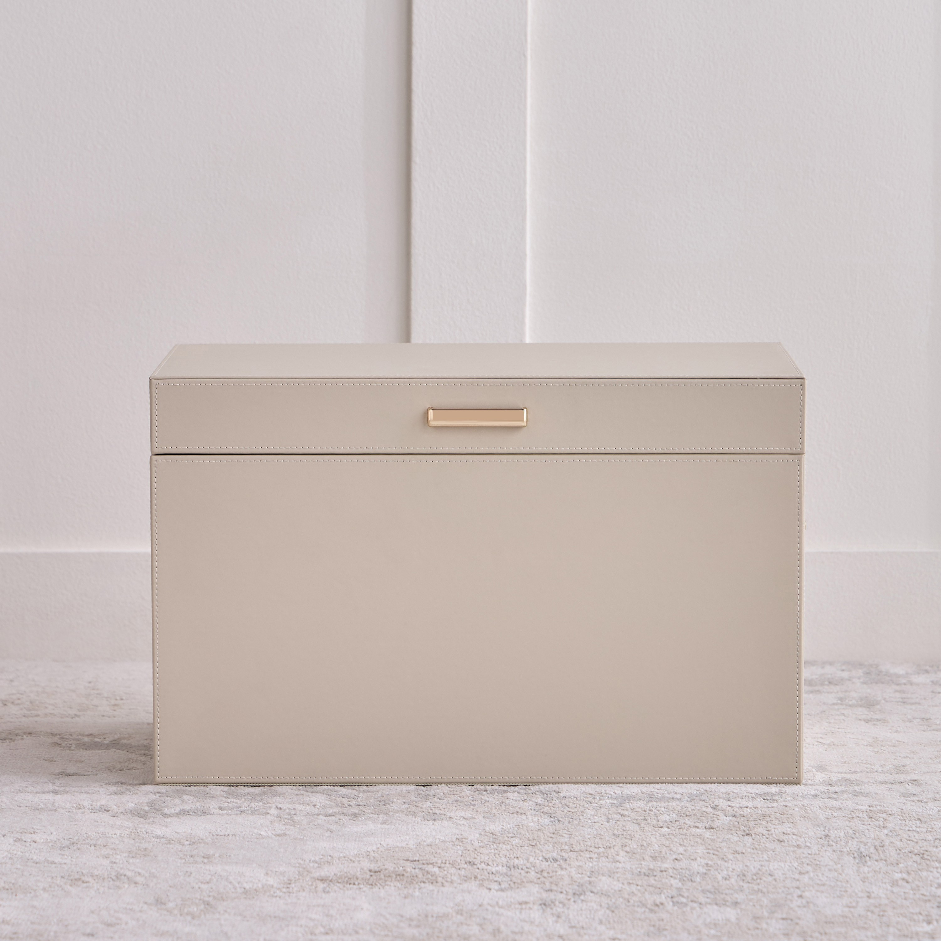 Christopher Storage Trunk - 48x30x30 cm-household-storage-storagesolutions-trunks-image-3