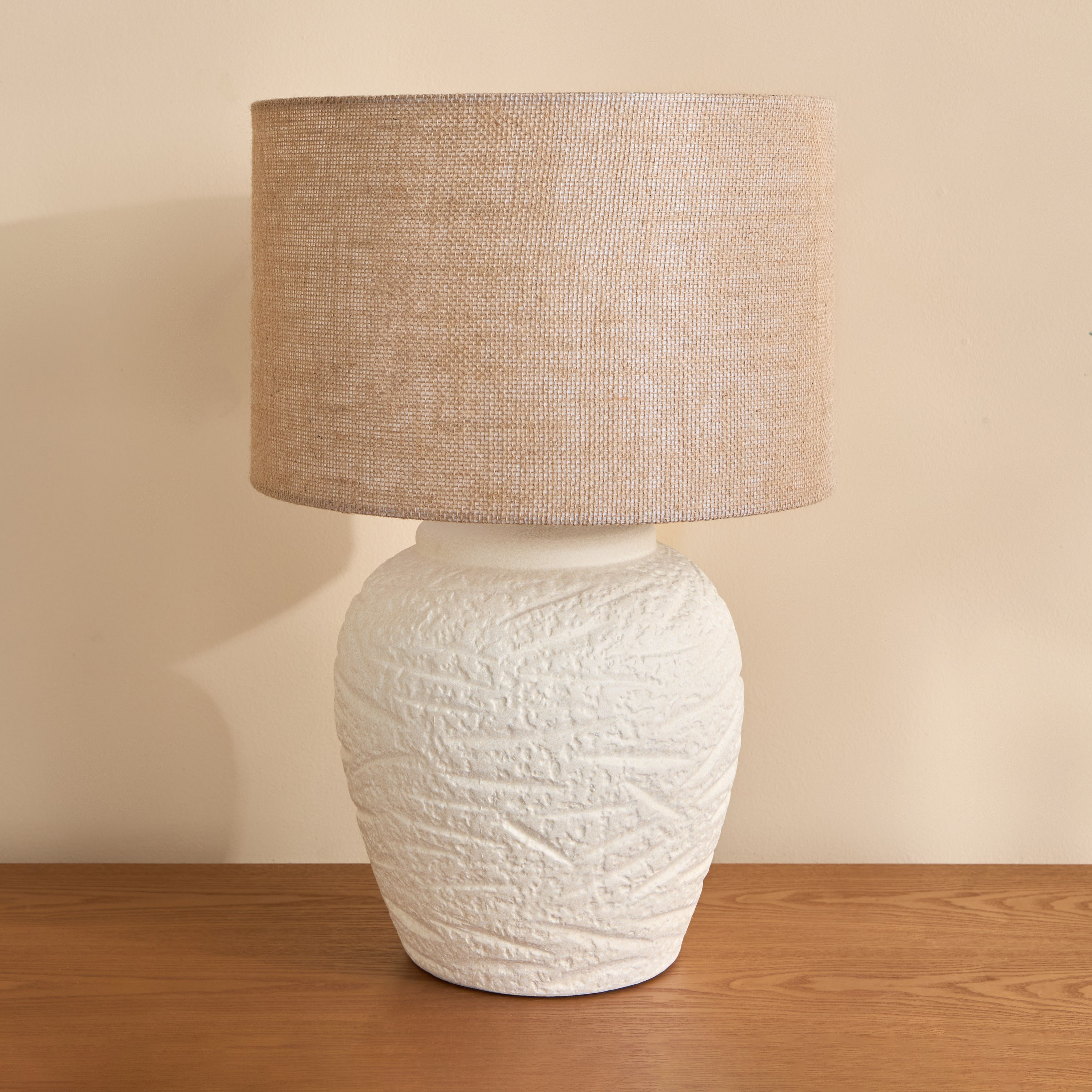مصباح طاولة سيراميك - بياتريكس - 55.5 سم-household-lighting-tableanddesklamps-image-1