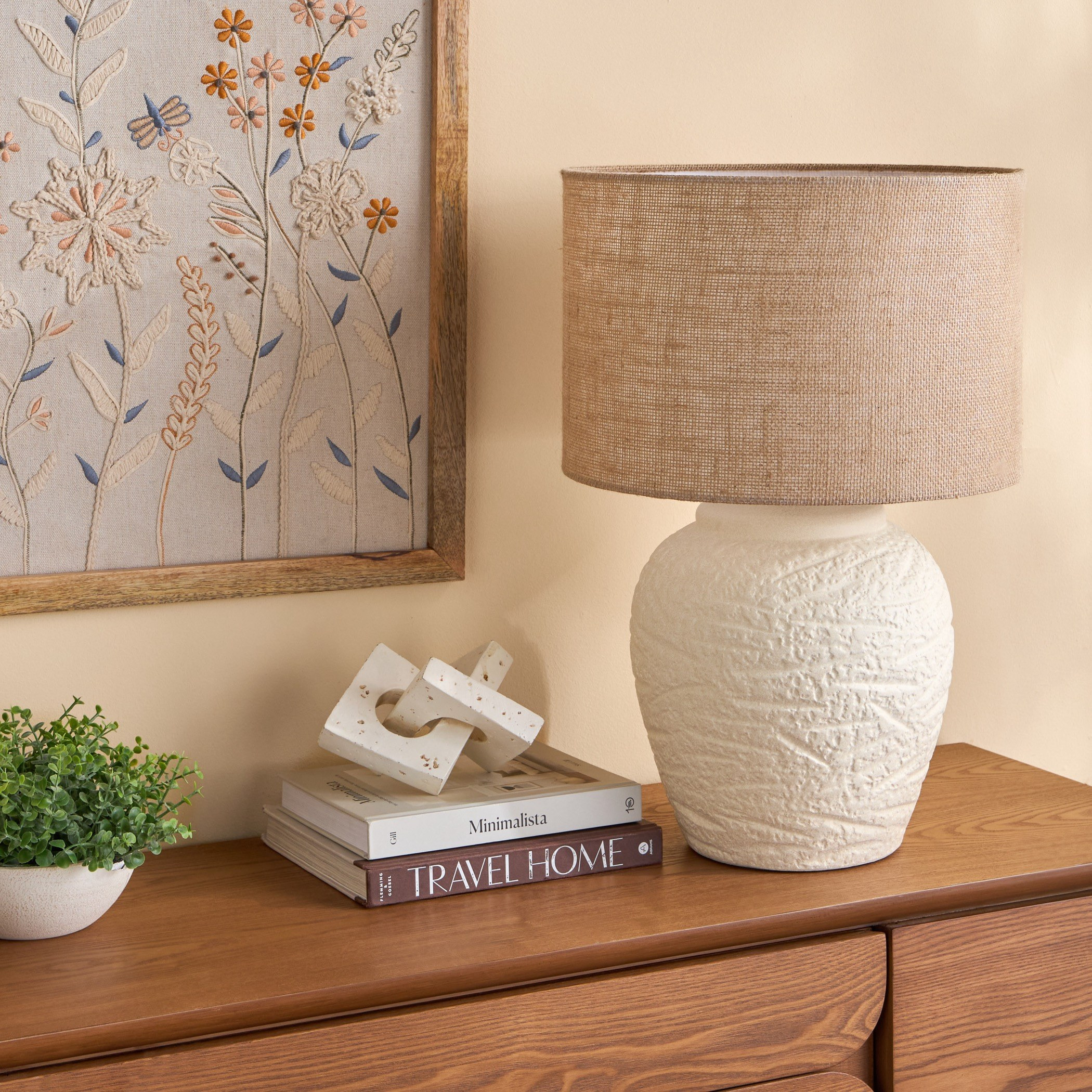 مصباح طاولة سيراميك - بياتريكس - 55.5 سم-household-lighting-tableanddesklamps-image-4