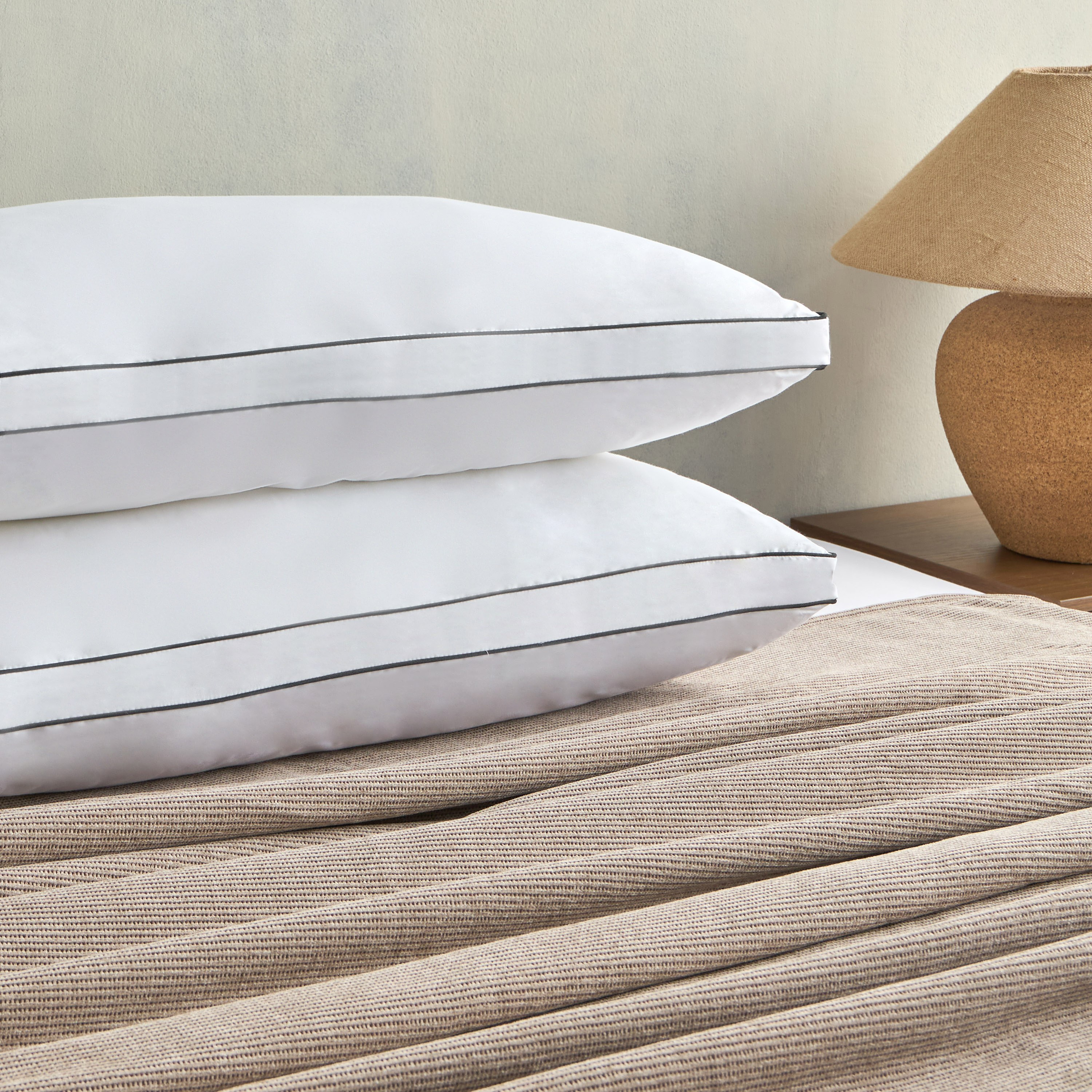 Suprelle Ultimate Comfort Ball Fibre 1-Piece King Pillow - 47x81 cm-household-bedding-pillows-image-3