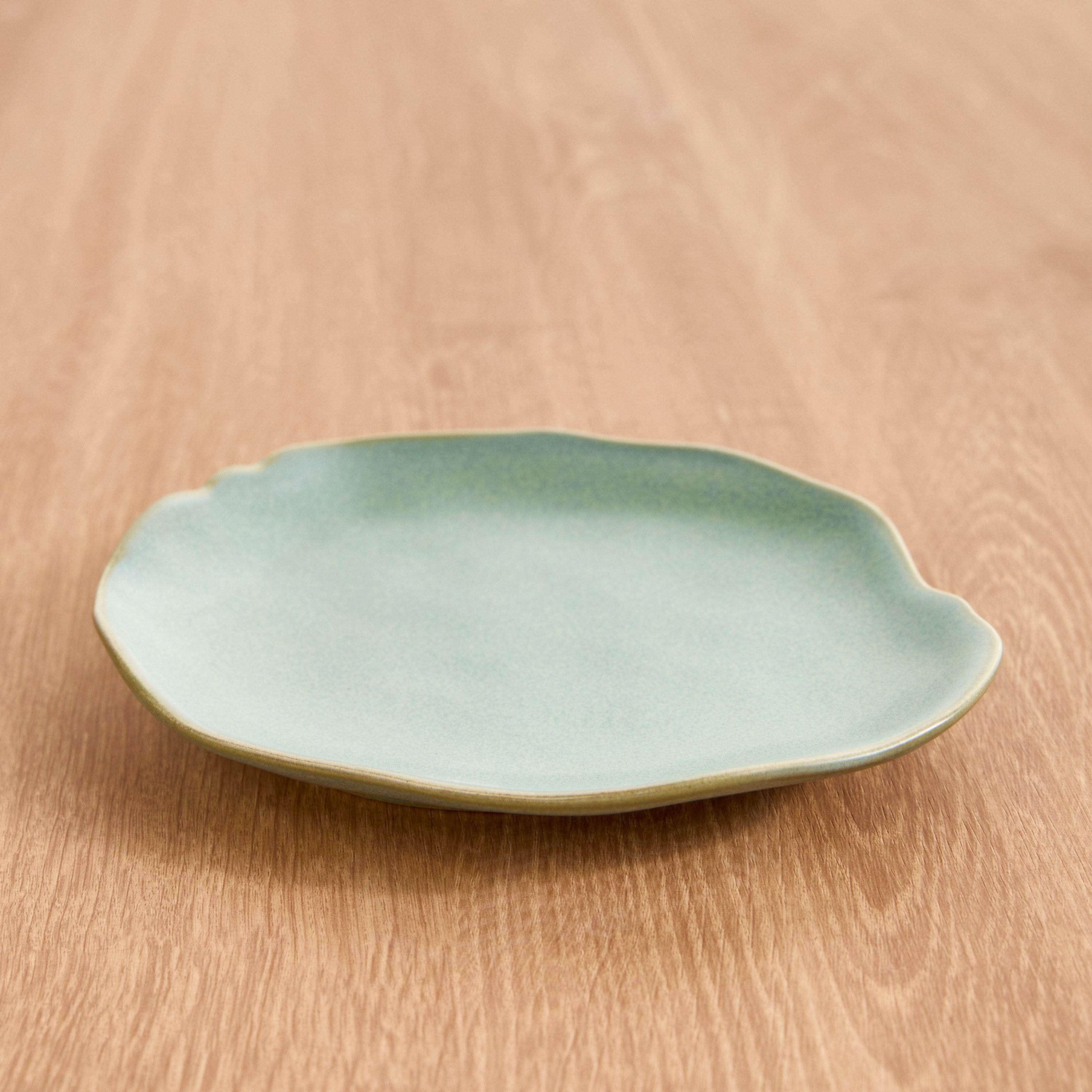 Coral Ceramic Appetizer Plate - 16 cm