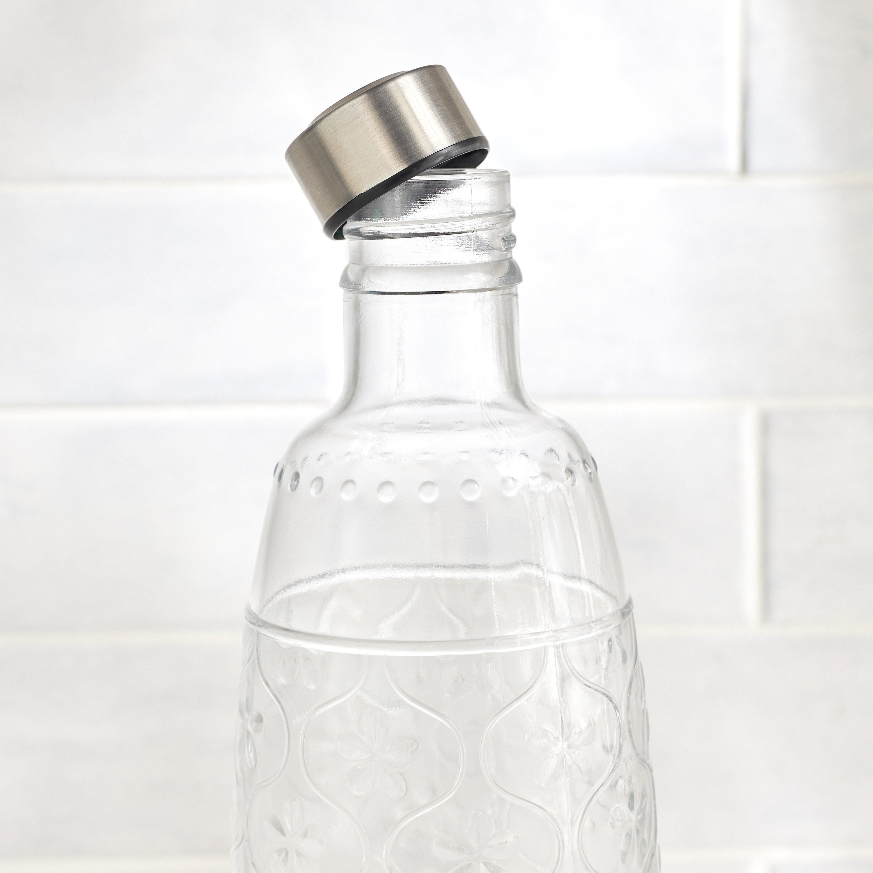 Zinia Glass Water Bottle - 1.2 L-household-dining-drinkserveware-bottles-image-2