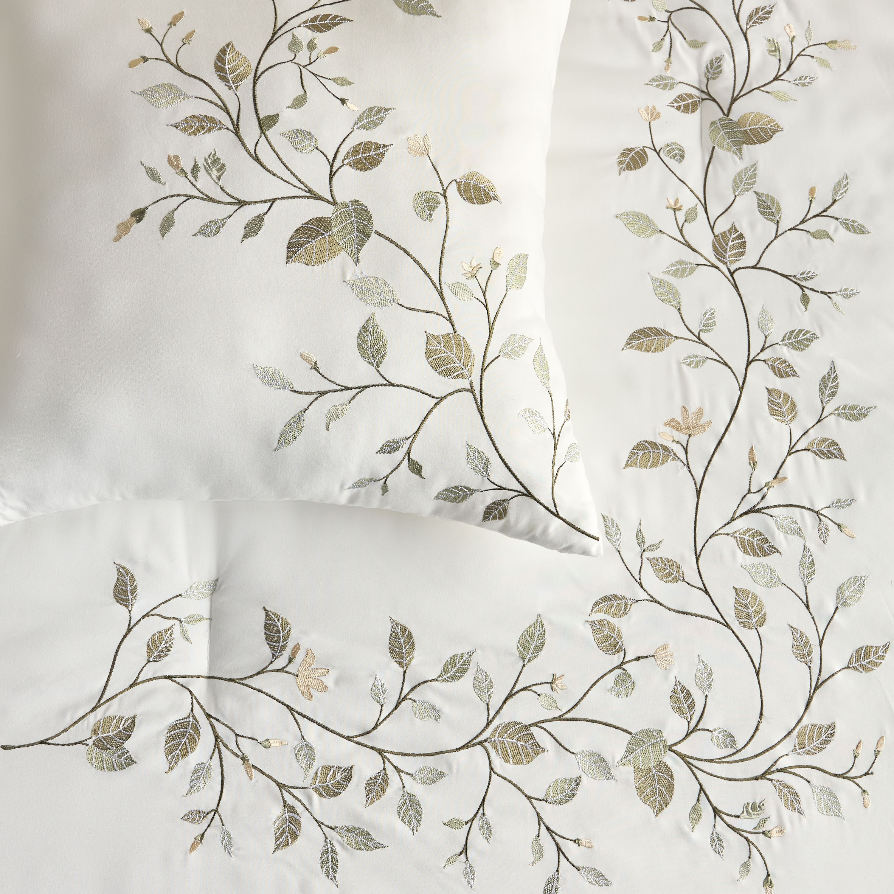 طقم لحاف مطرز سوبر كينج من 8 قطع -  ألما ناتشورا - 240x260 سم-household-bedding-comfortersandbedspreads-bedinabag-image-4
