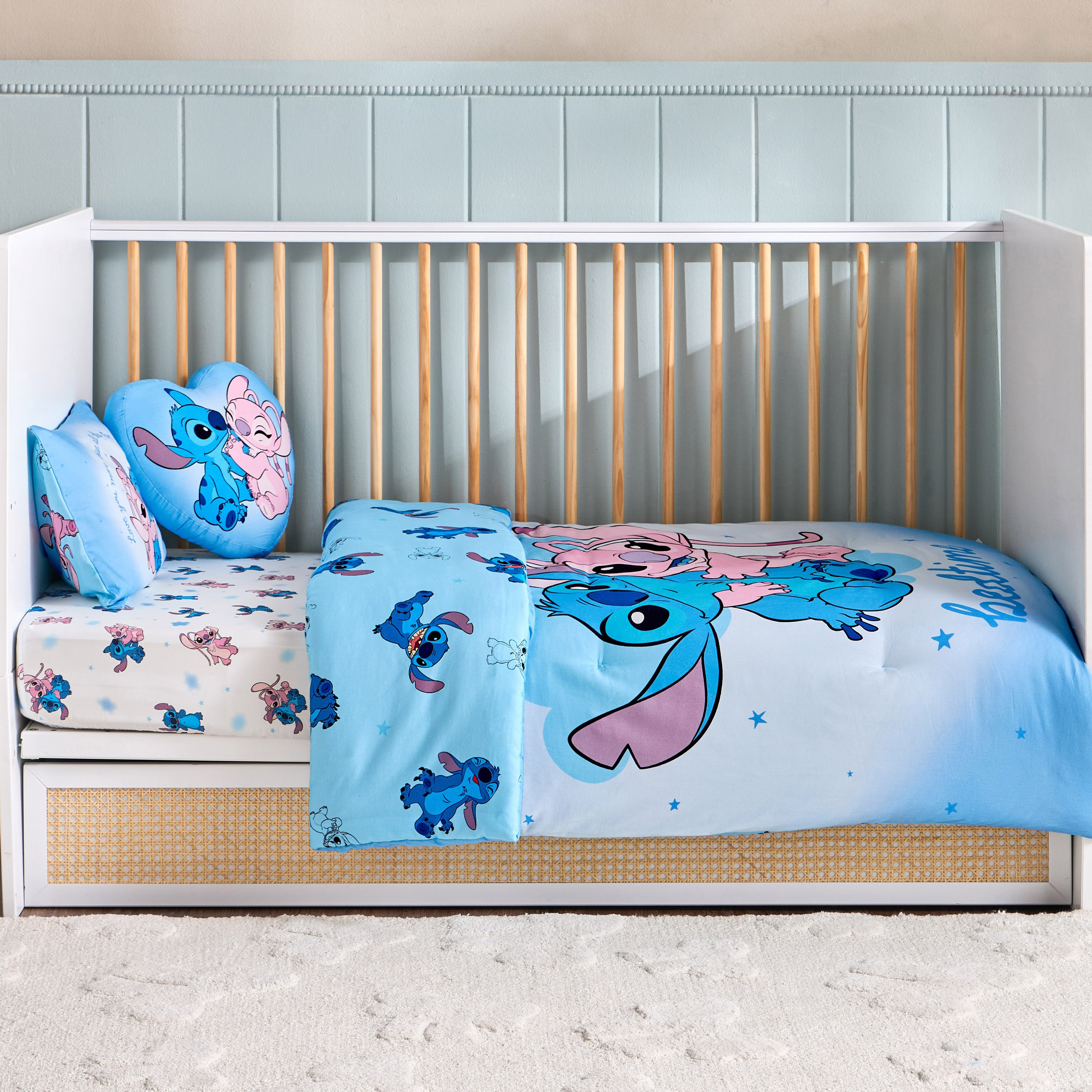 Stitch Cotton Printed 220 Thread Count 4-Piece Toddler Comforter Set - 100x140 cm