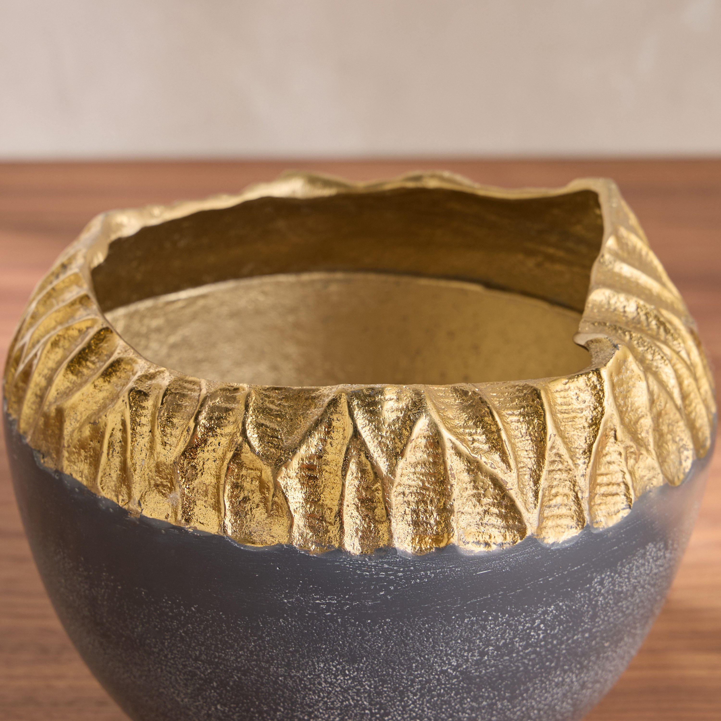 مزهرية طاولة معدن - سيرا - 19 سم-household-decor-vasesandbowls-image-2