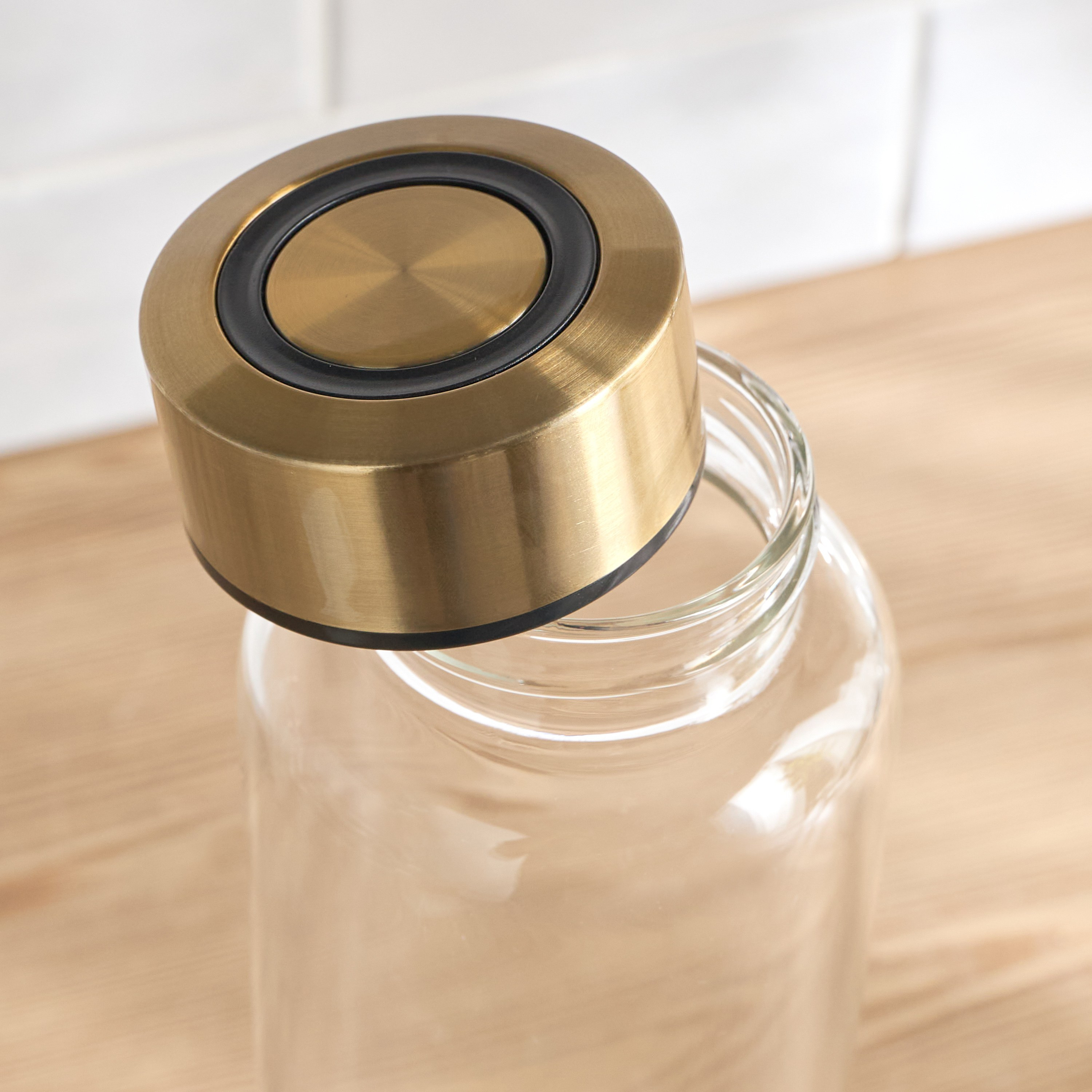 Tahira Borosilicate Glass Water Bottle - 1 L-household-dining-drinkserveware-bottles-image-2