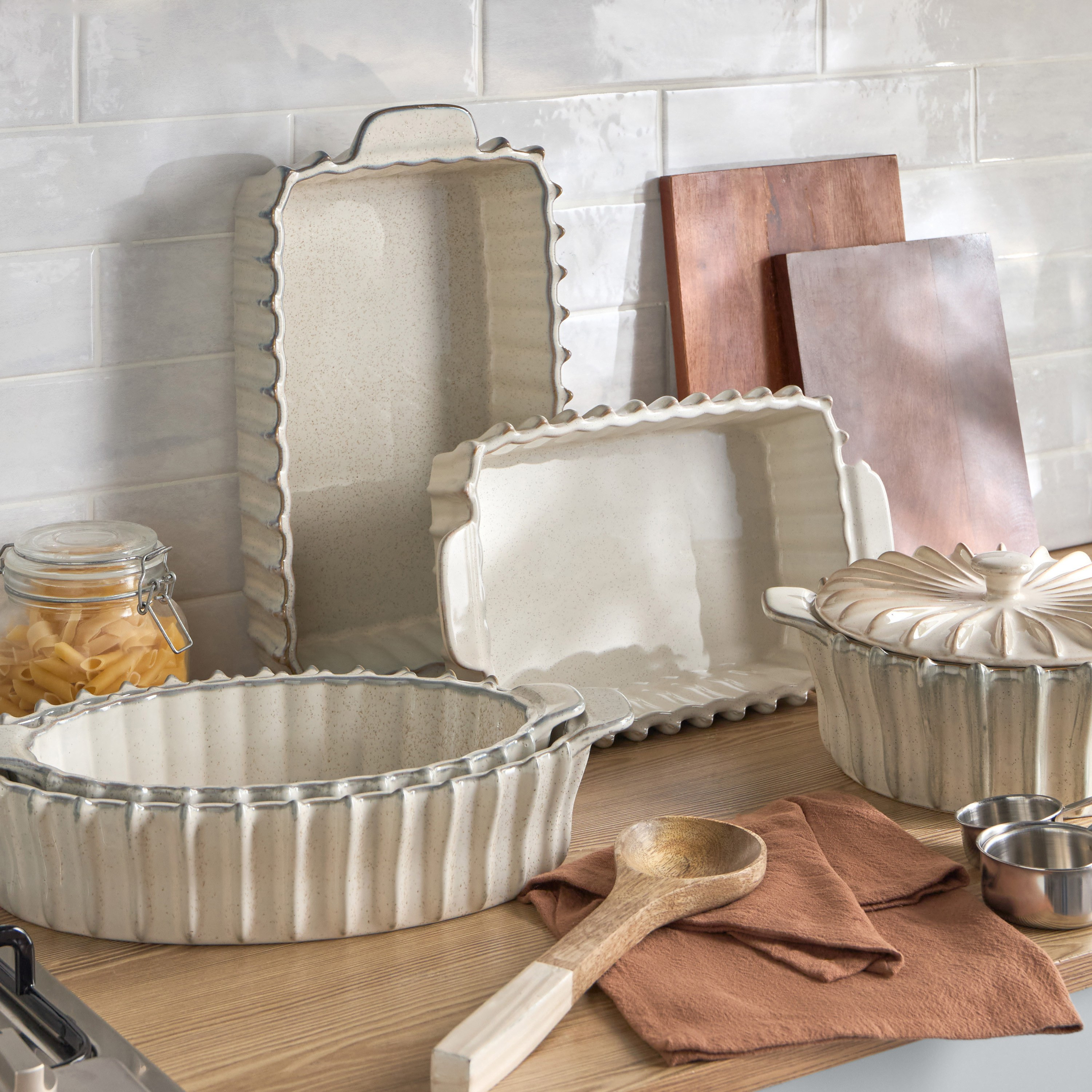 كسرولة سيراميك - ناميا - 2.2 لتر-household-kitchen-bakeware-bakingdishes-image-3