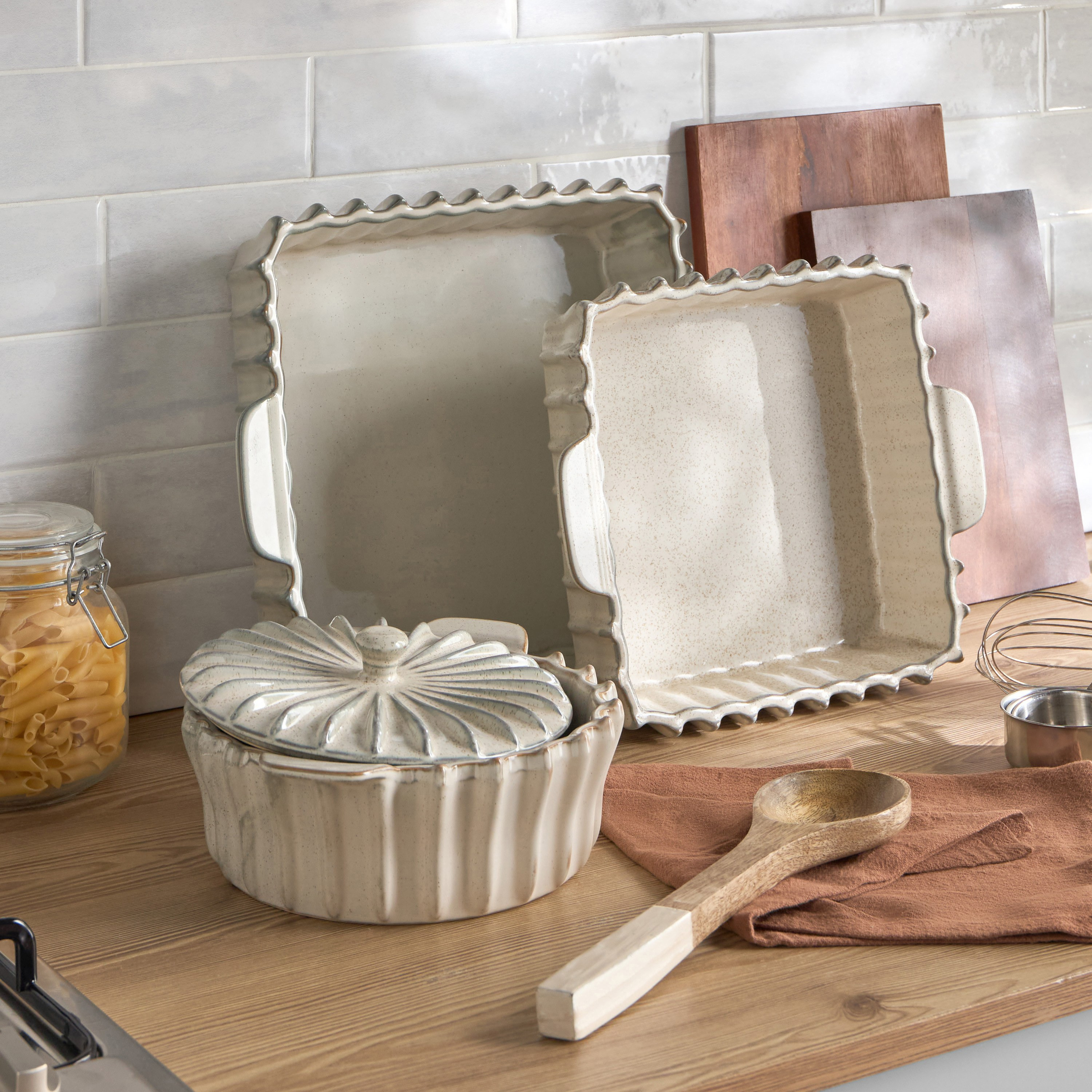 Namia Ceramic Casserole - 1.5 L-household-kitchen-cookware-potsandpans-image-3