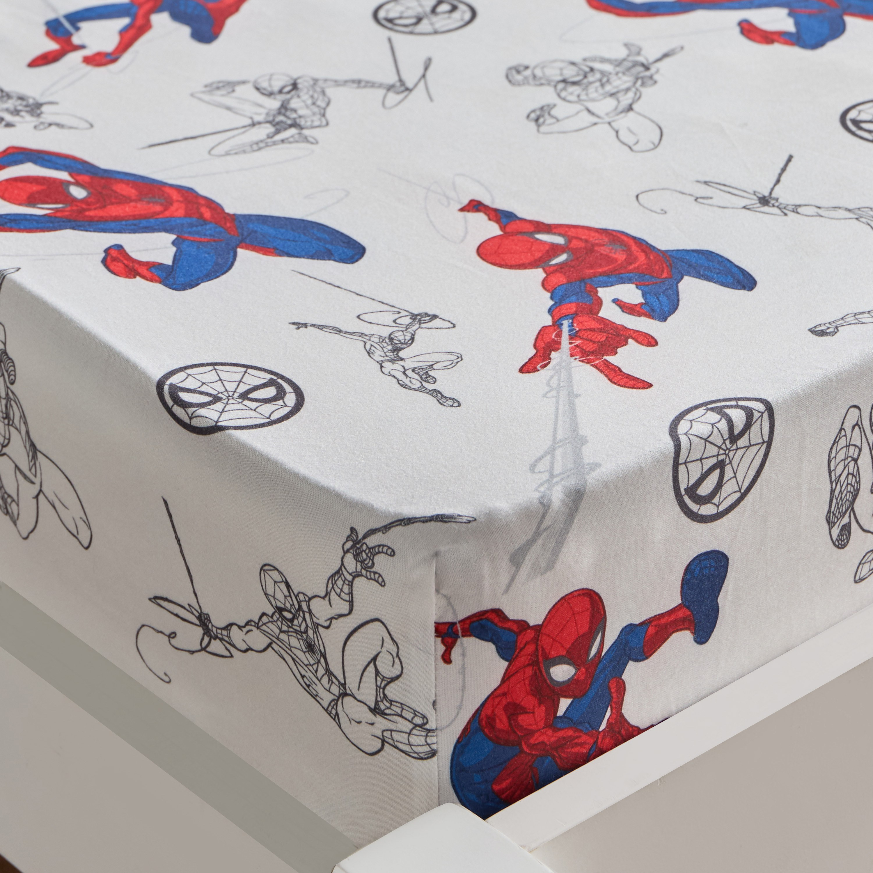 Spider-Man The Ultimate Hero Cotton Full Fitted Sheet - 120x200 cm