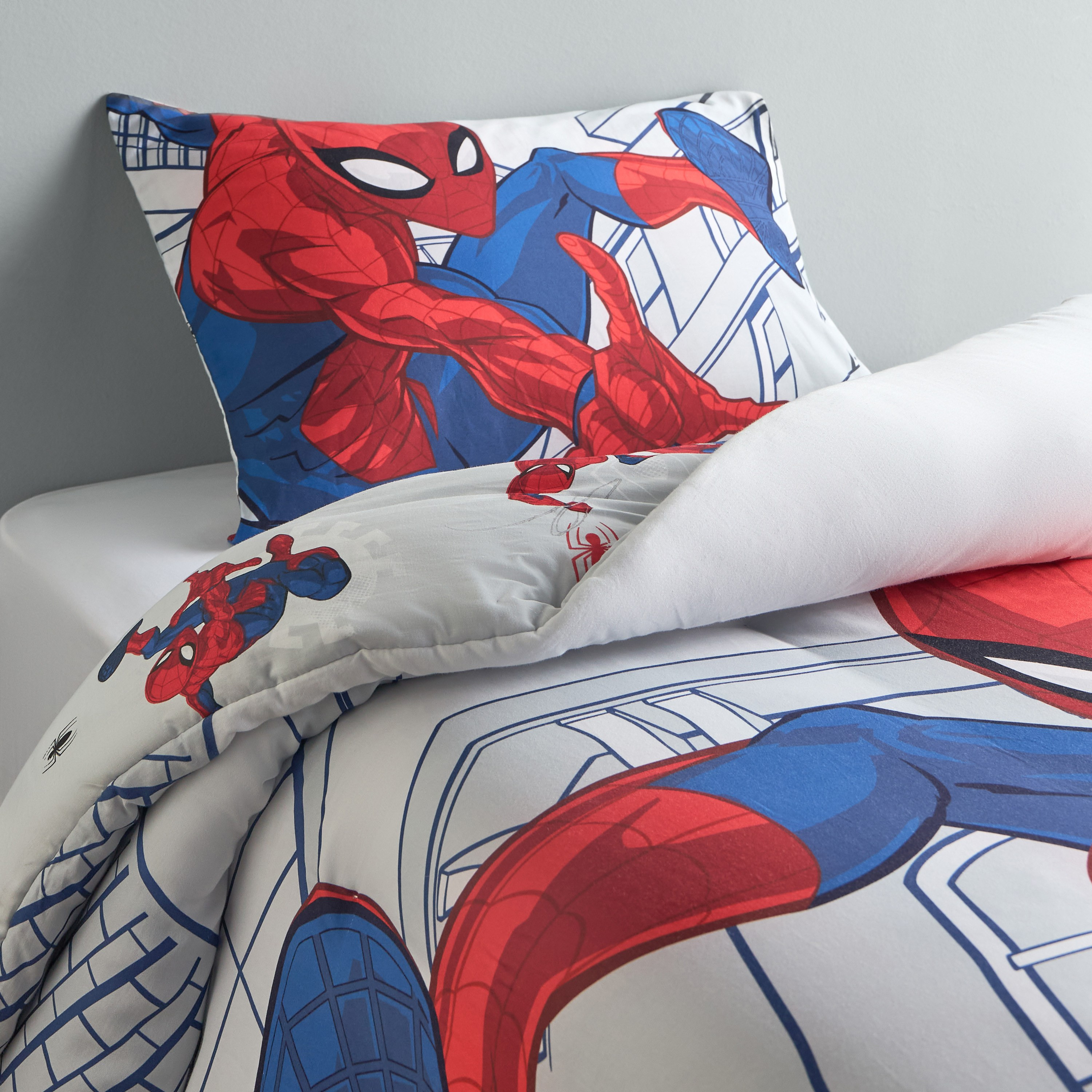 Spider-Man Cotton Printed 220 Thread Count 2-Piece Full Comforter Set - 160x220 cm