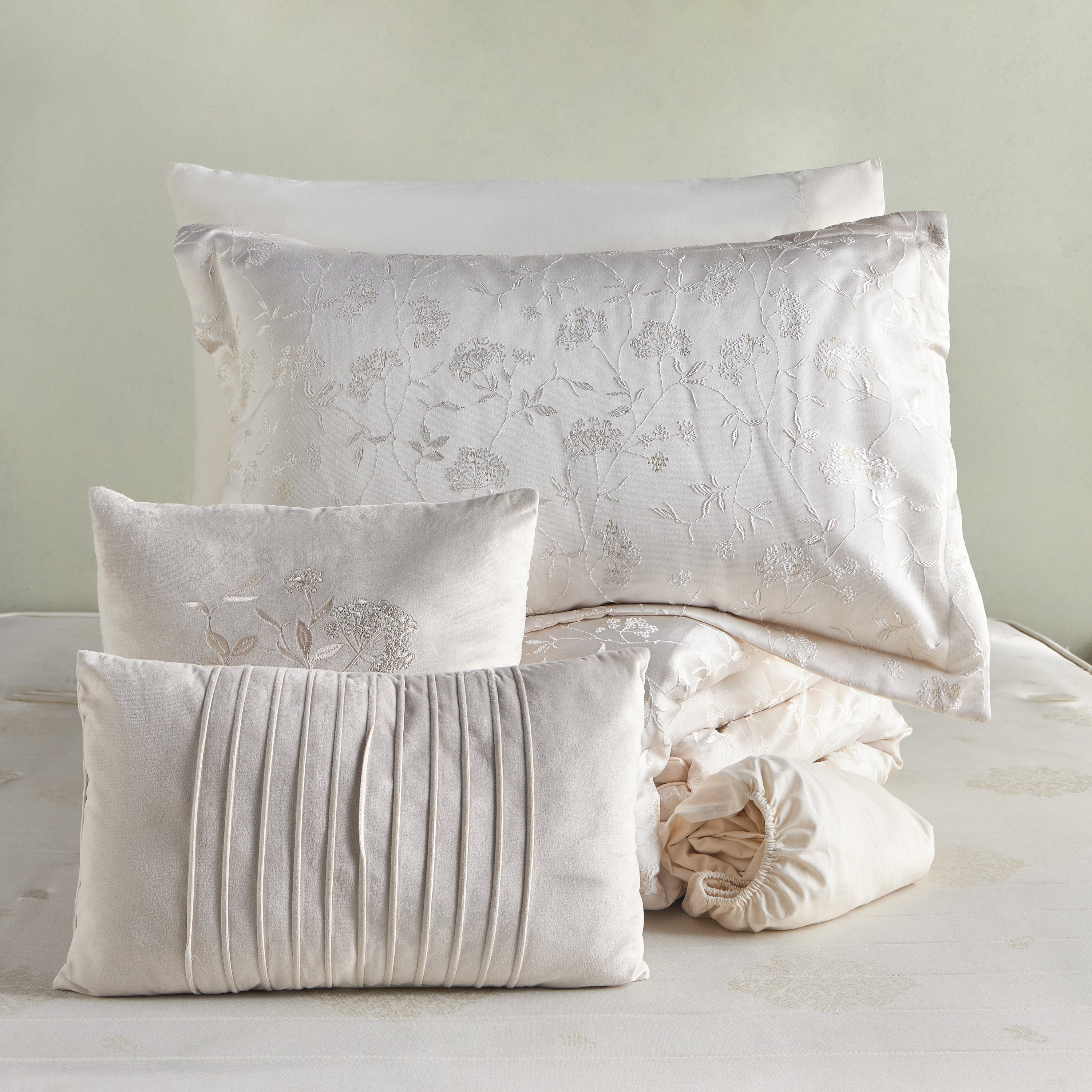 طقم شرشف ولحاف سوبر كينج 10 قطع جاكار - فايرينز - 240x260 سم-household-bedding-comfortersandbedspreads-bedinabag-image-9