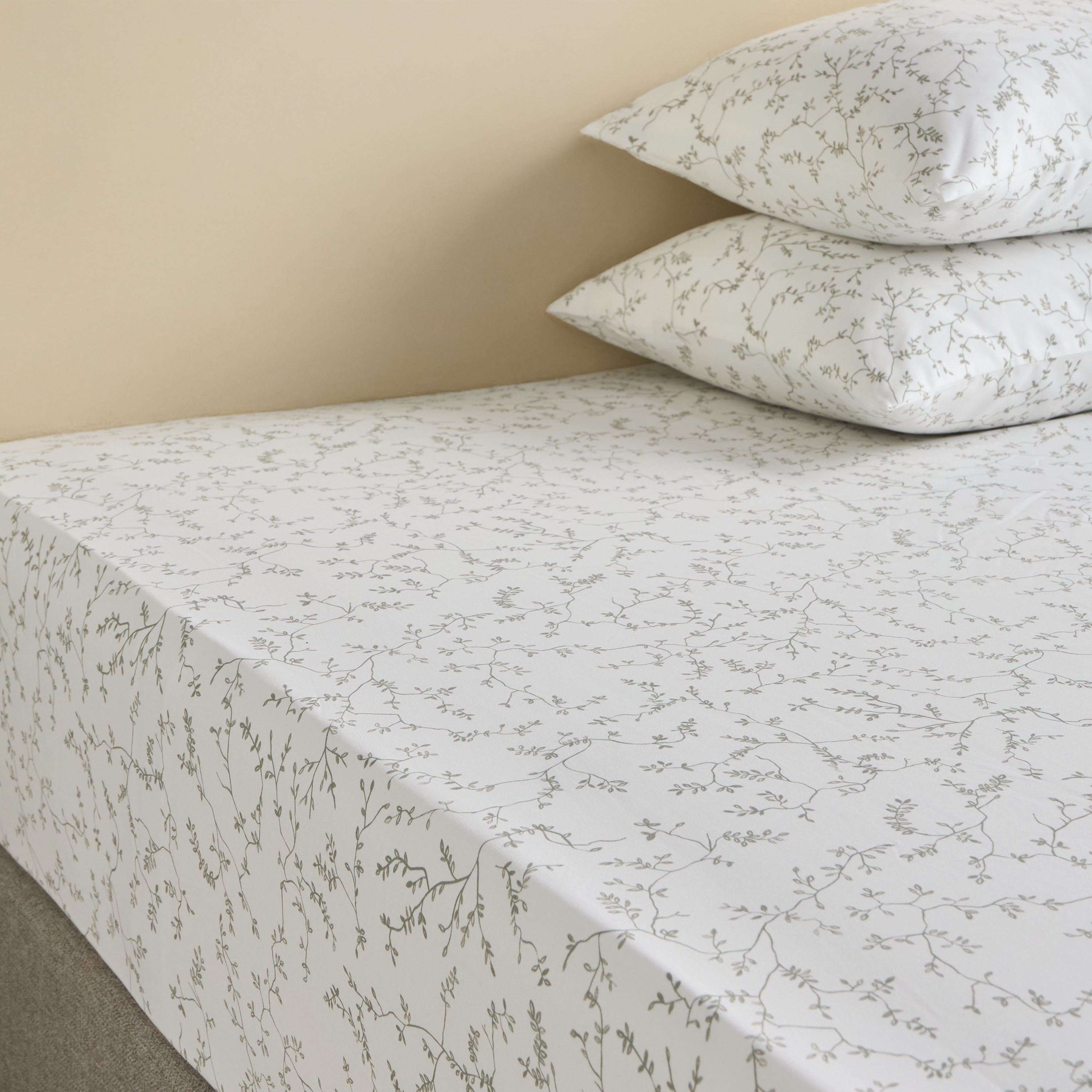 شرشف مطاطي كامل - أمفورا - 120×200 سم-household-bedding-sheetsandpillowcases-fittedsheets-image-3