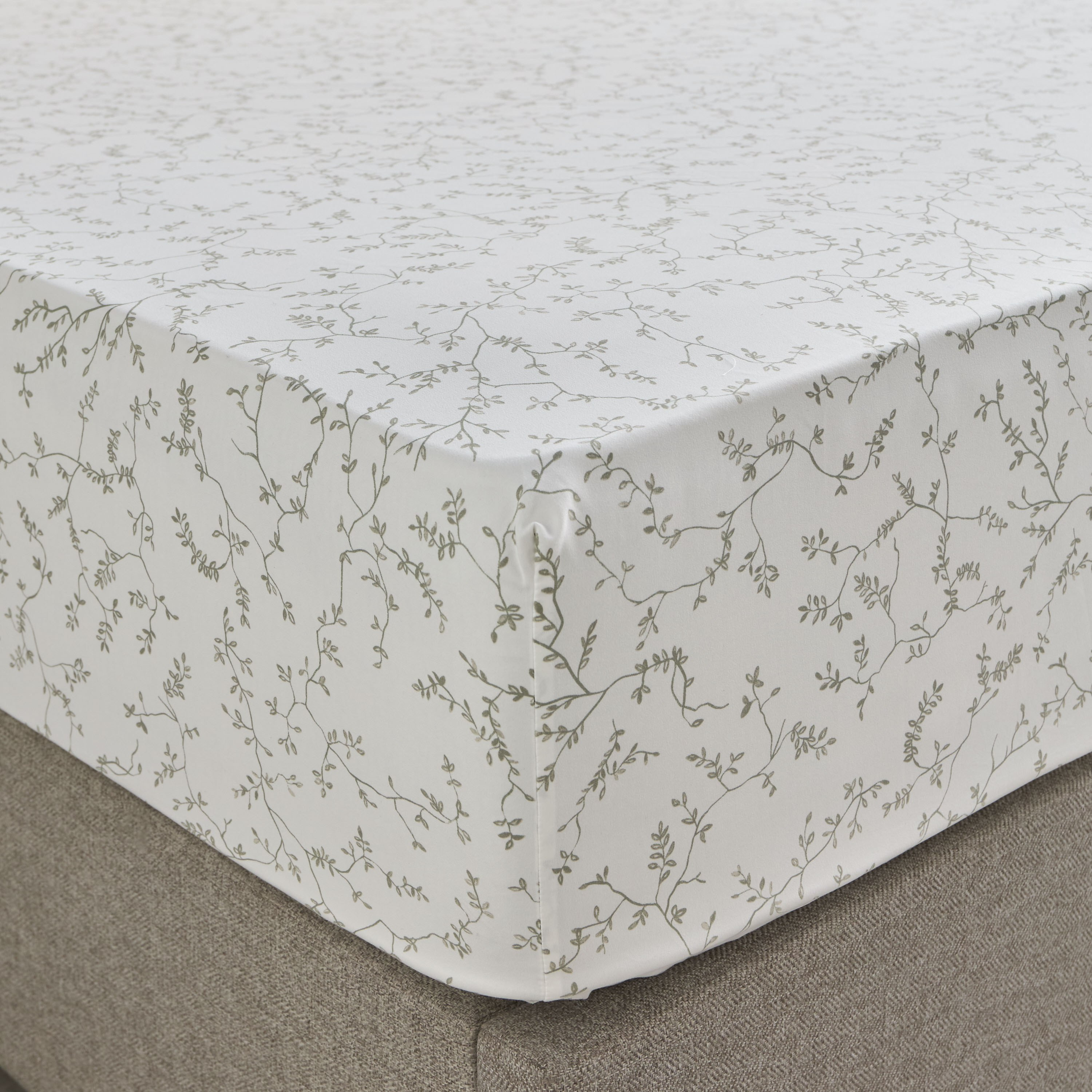 Amphora Super King Fitted Sheet - 200x205 cm-household-bedding-sheetsandpillowcases-fittedsheets-image-1