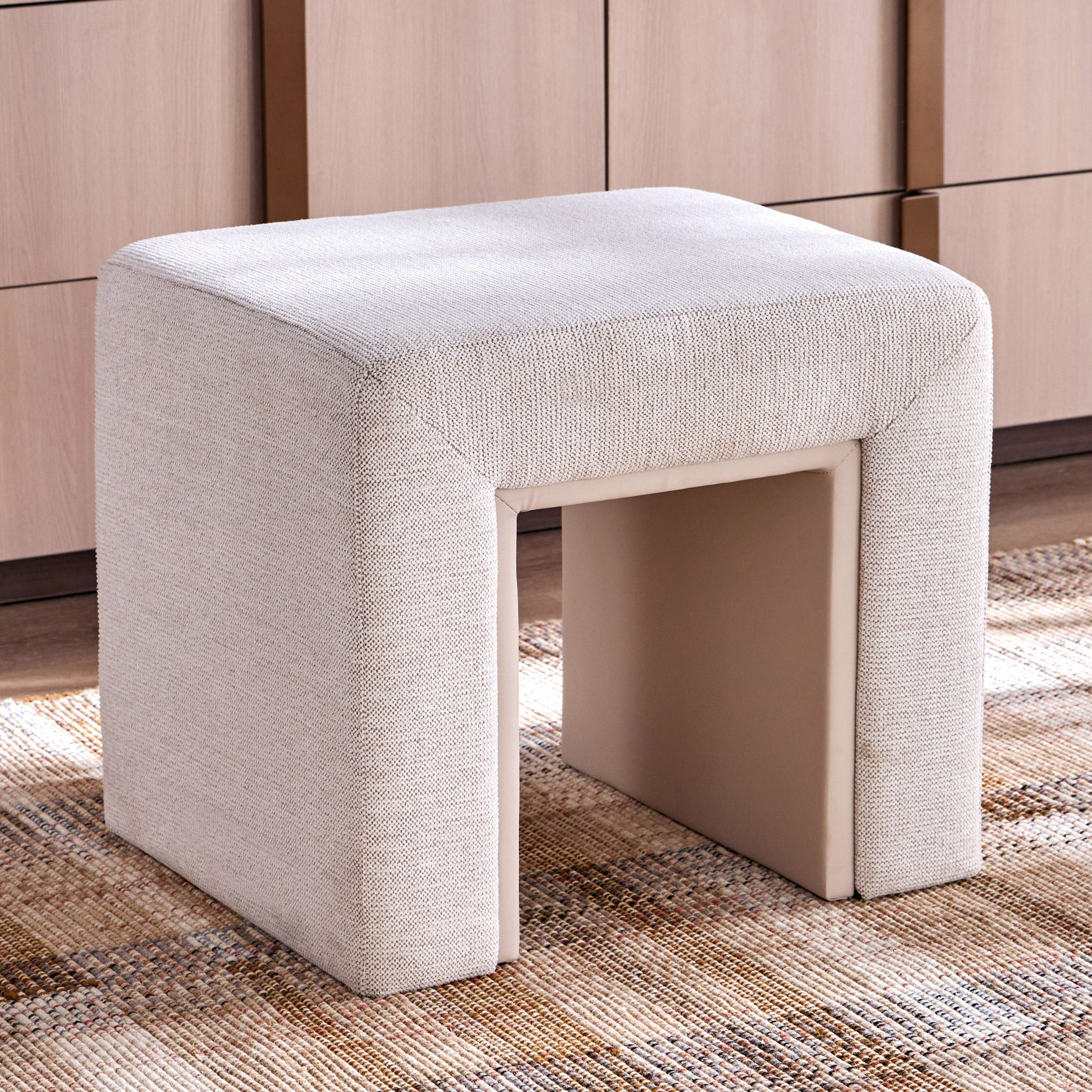 Sora Stool