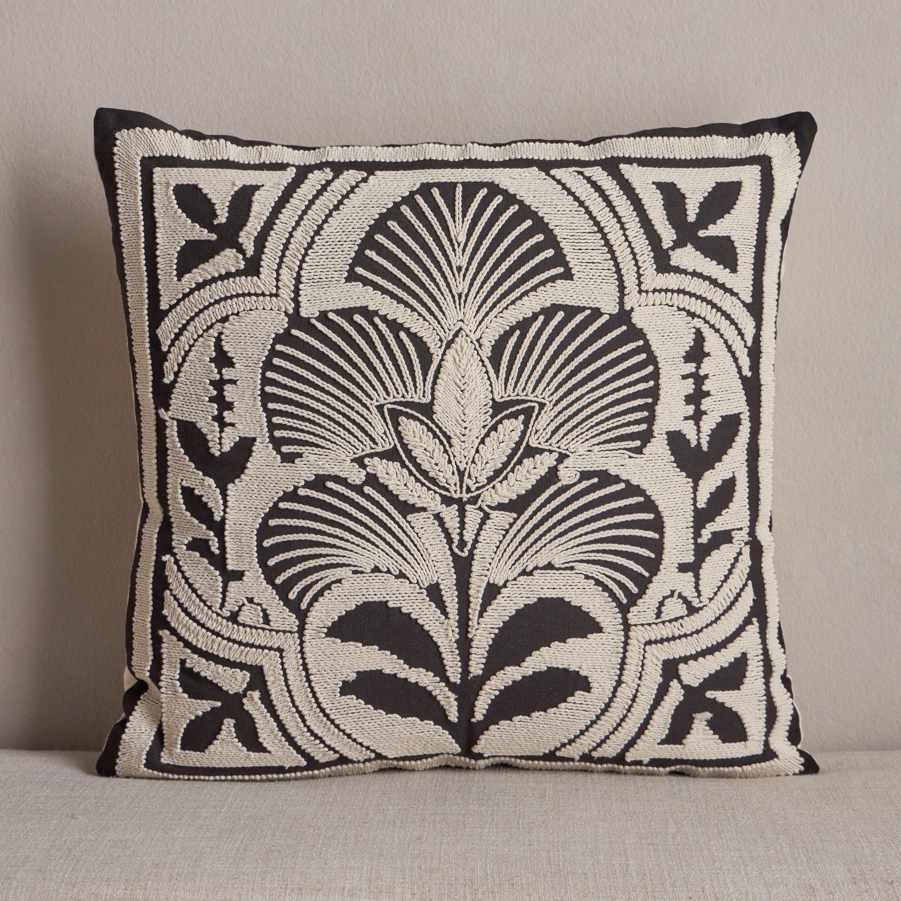 غطاء وسادة - سوق سول - 50×50 سم-household-cushionsandthrows-cushioncovers-image-1