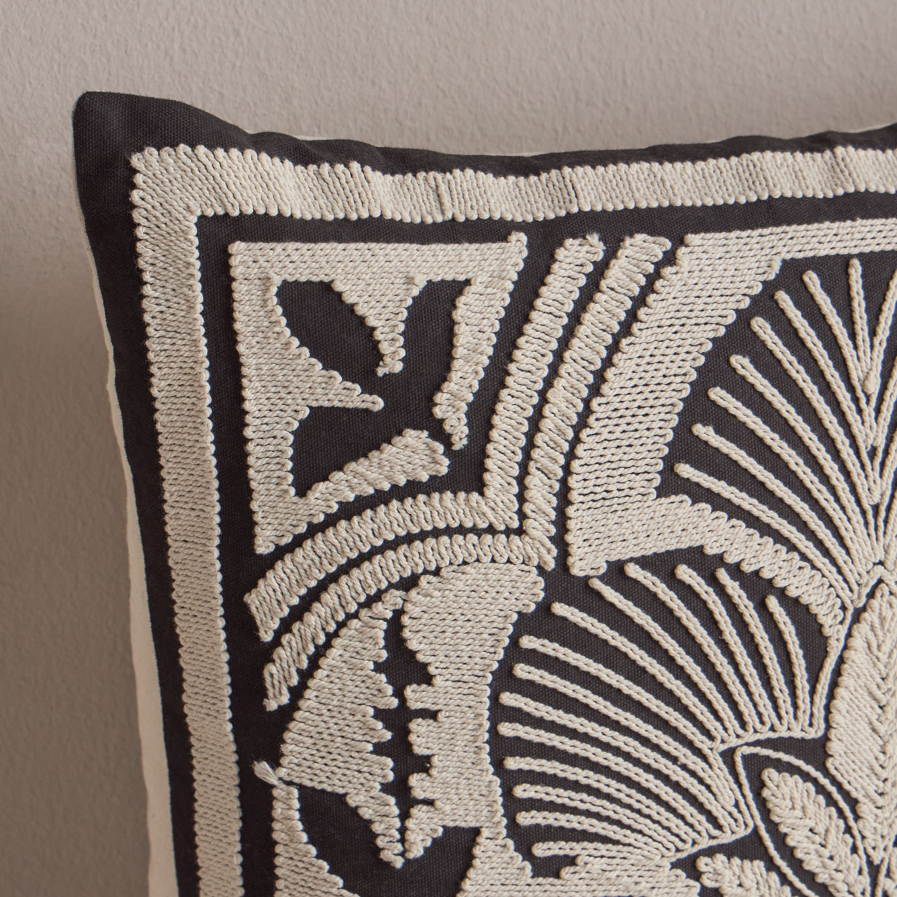 غطاء وسادة - سوق سول - 50×50 سم-household-cushionsandthrows-cushioncovers-image-2