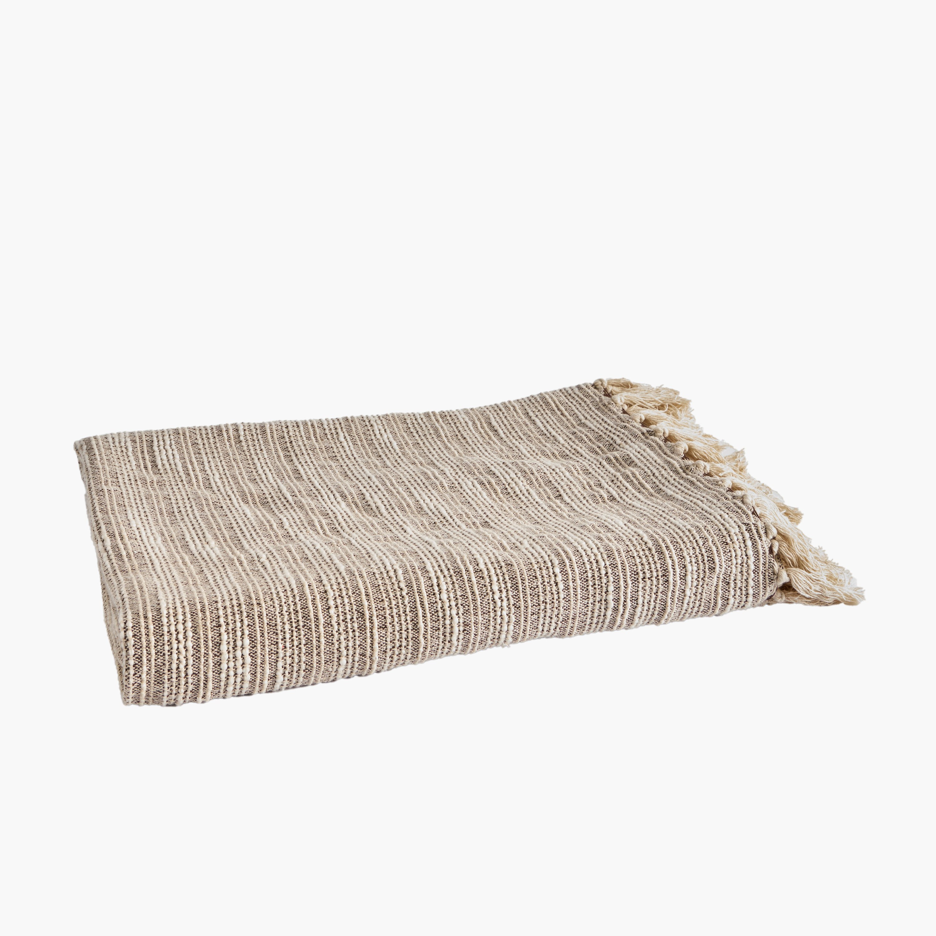 Serene Throw - 130x170 cm-household-bedding-blankets-image-4