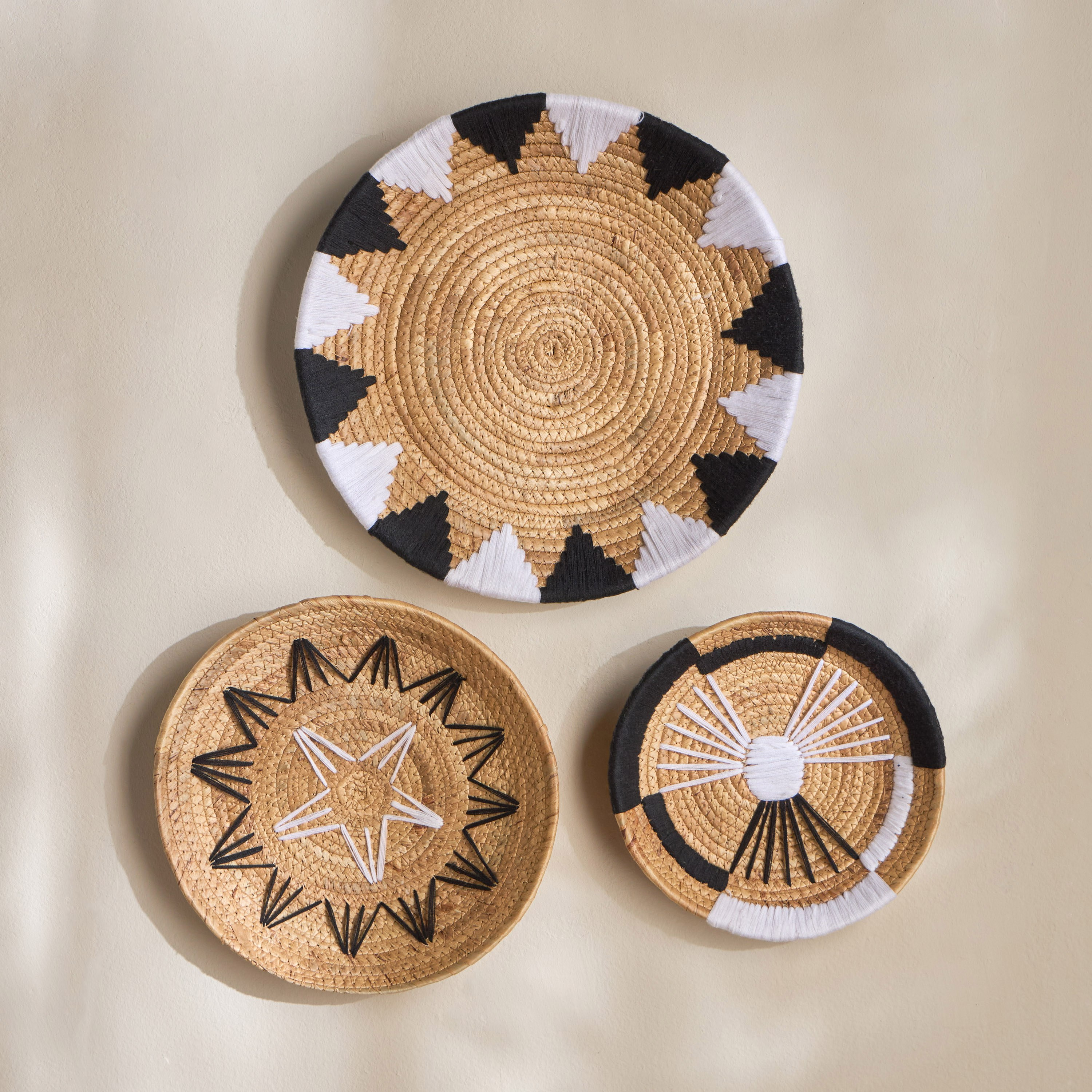 زينة حائط - أريج - طقم 3 قطع-household-walldecorandmirrors-wallaccents-image-1