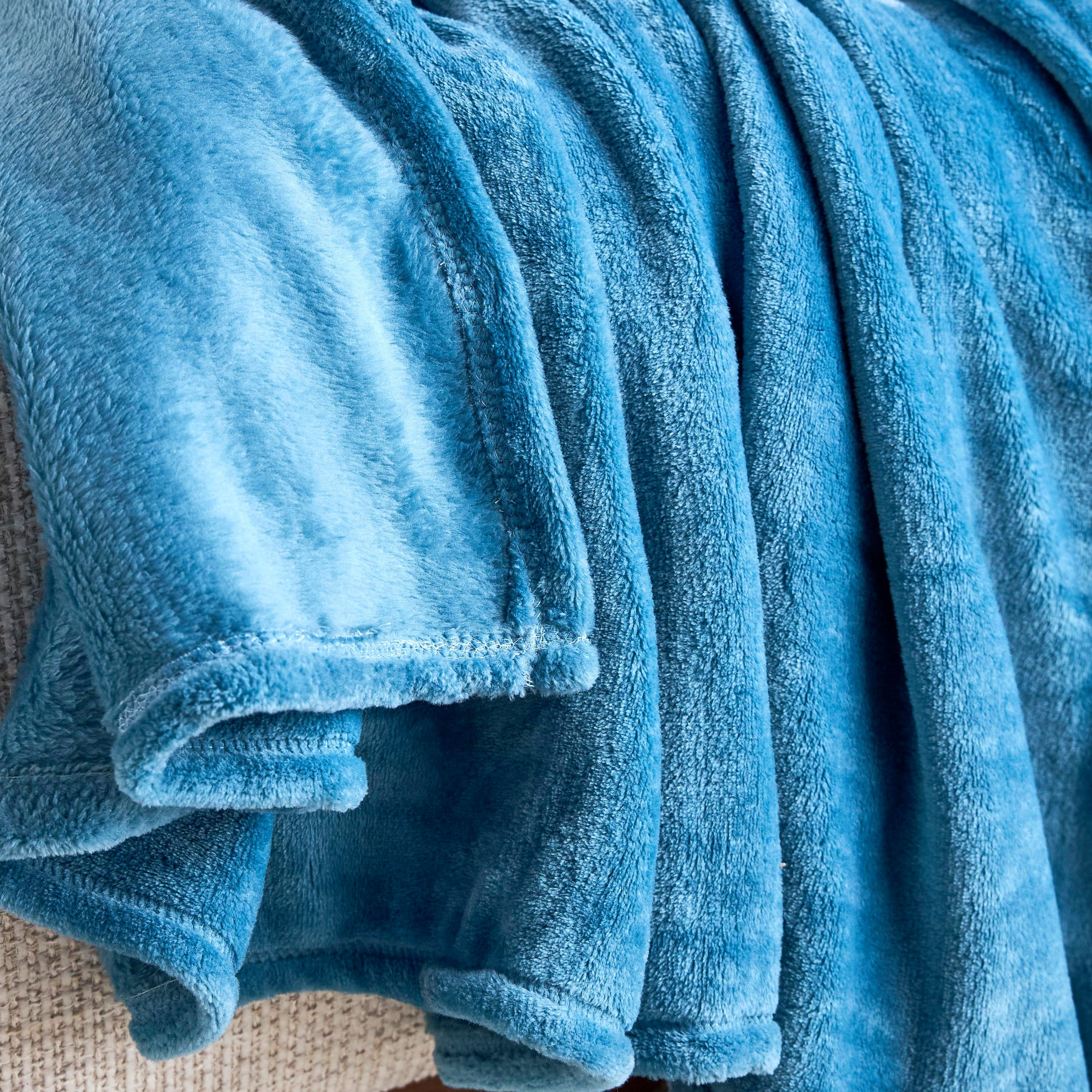بطانية خفيفة - راديانت - 200×240 سم-household-bedding-blankets-image-2