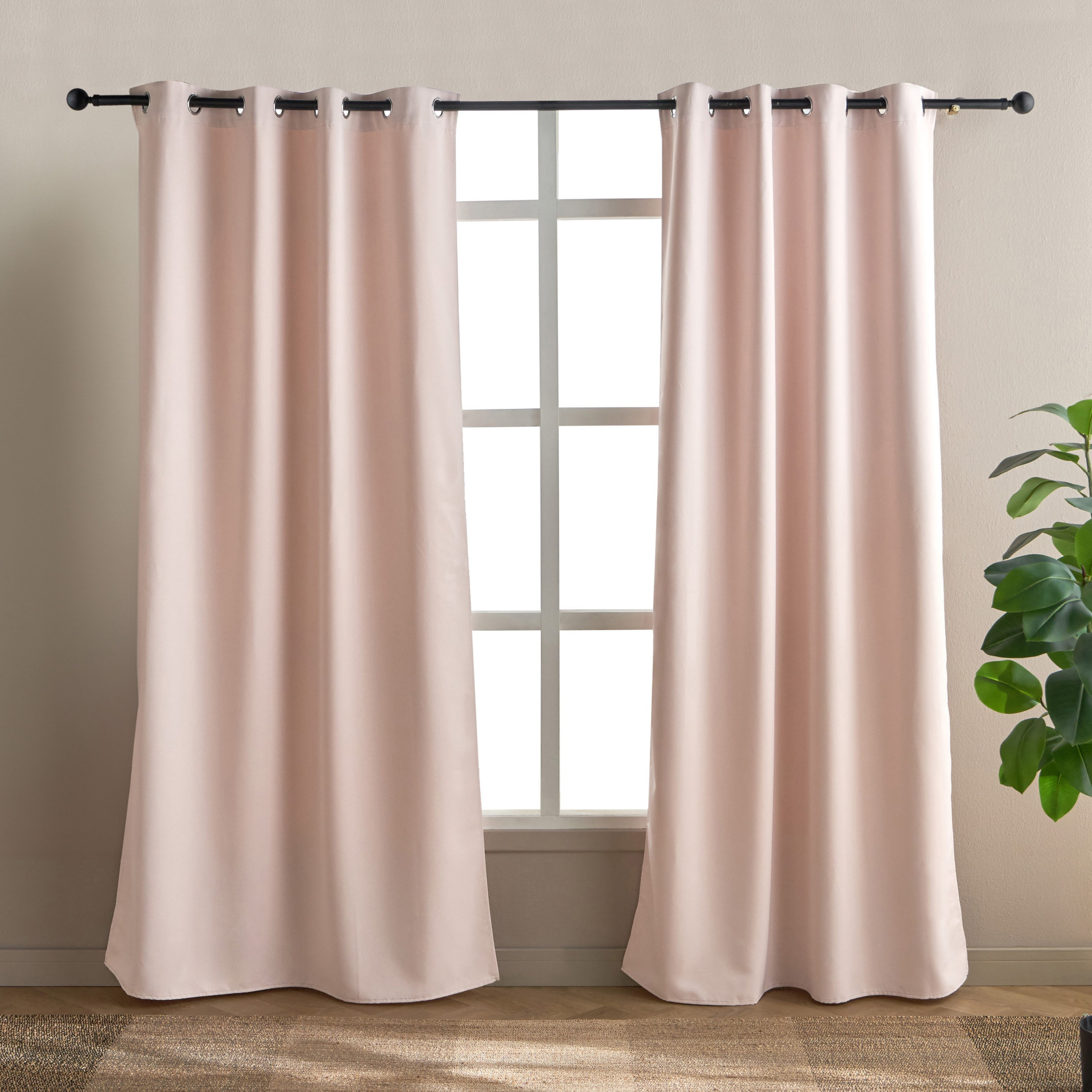 طقم ستائر تعتيم قطعتين - أنجلينا - 135x240 سم-household-windows-curtains-image-1