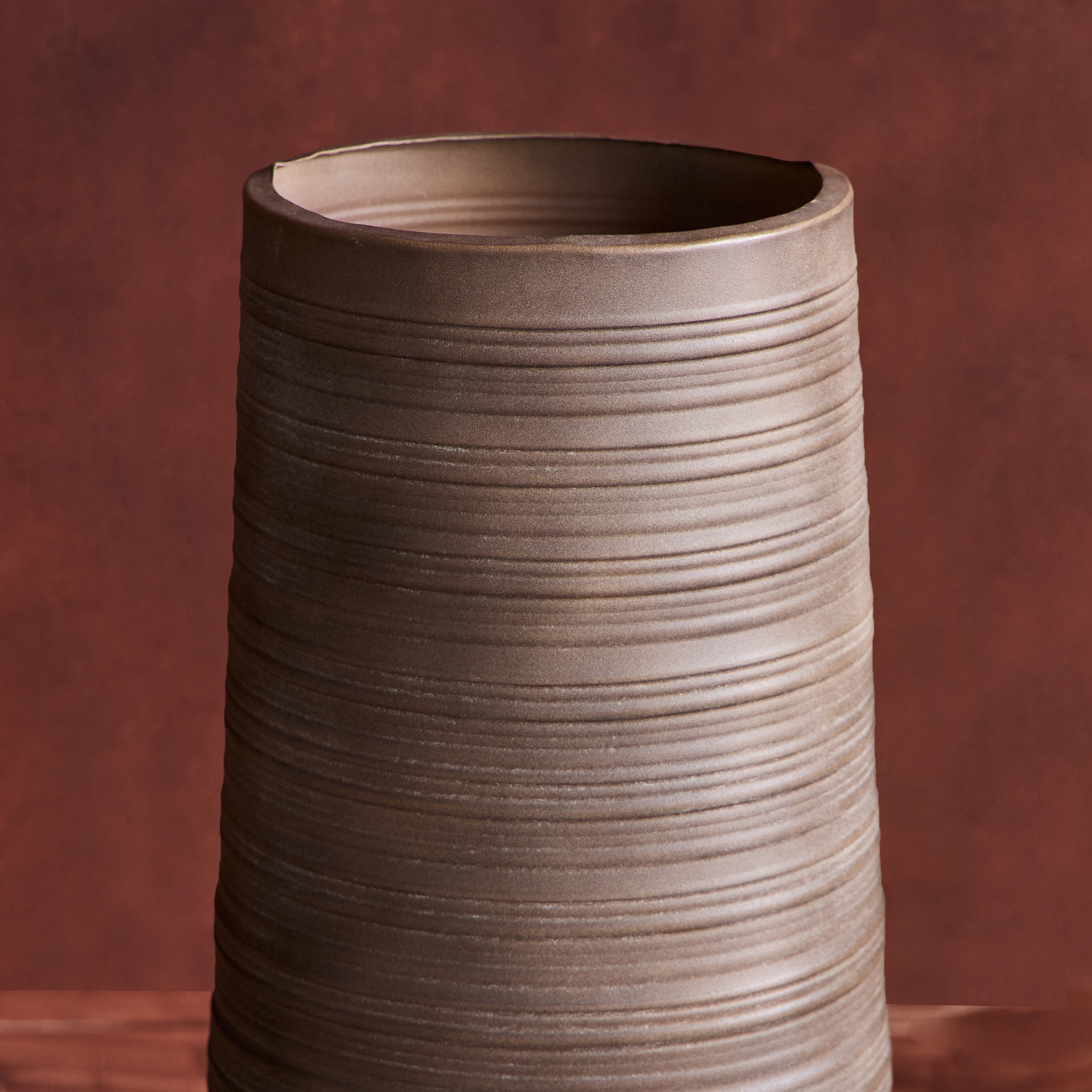 Sora Metal Floor Vase - 73 cm-household-decor-vasesandbowls-image-2