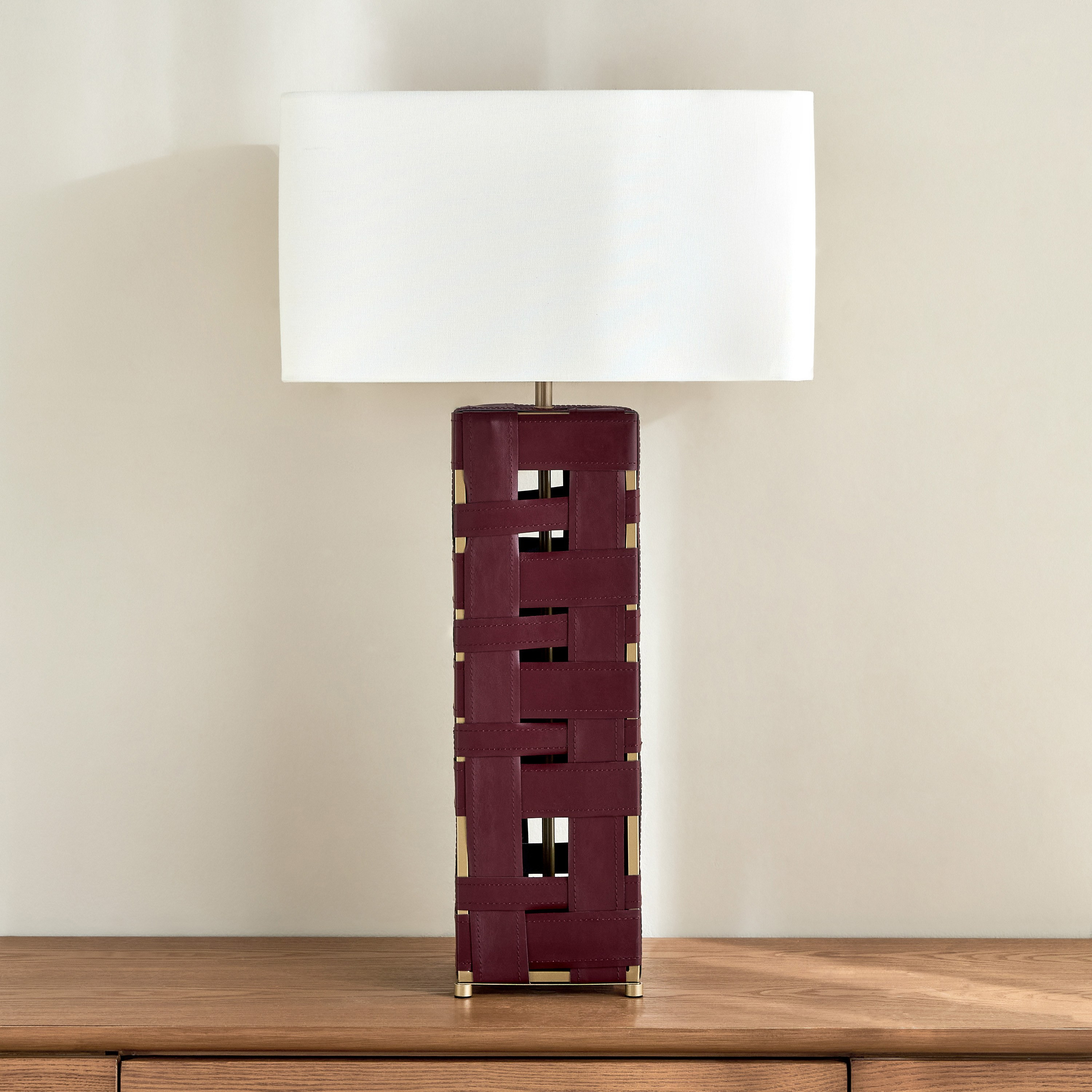 Nova Leather Table Lamp - 80 cm-household-lighting-tableanddesklamps-image-1
