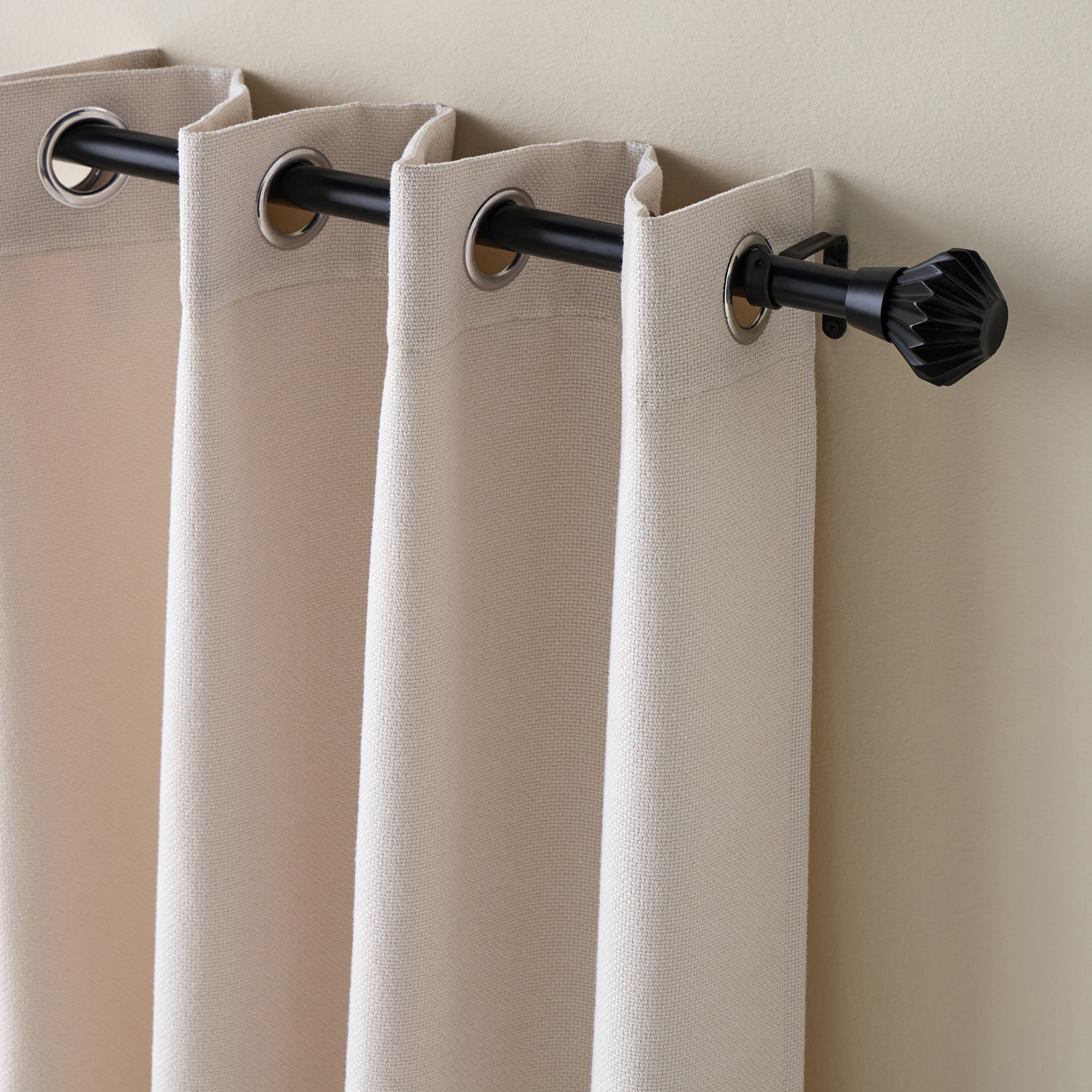 عمود ستارة فردي قابل للتمديد - عايدة - 107-305 سم-household-windows-curtainrodsandaccessories-curtainrods-image-1