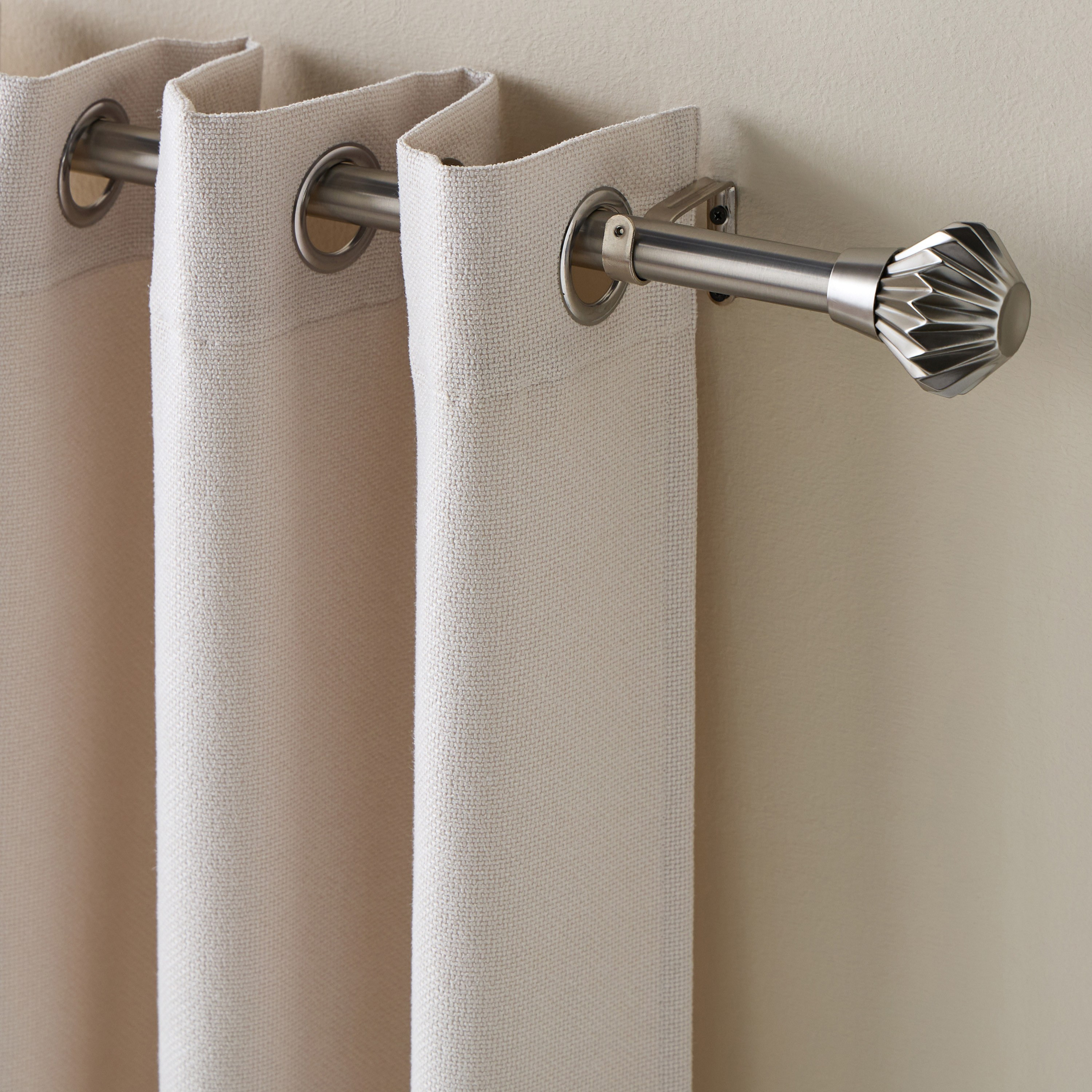 Ayda Extendable Single Curtain Rod - 107-305 cm-household-windows-curtainrodsandaccessories-curtainrods-image-1