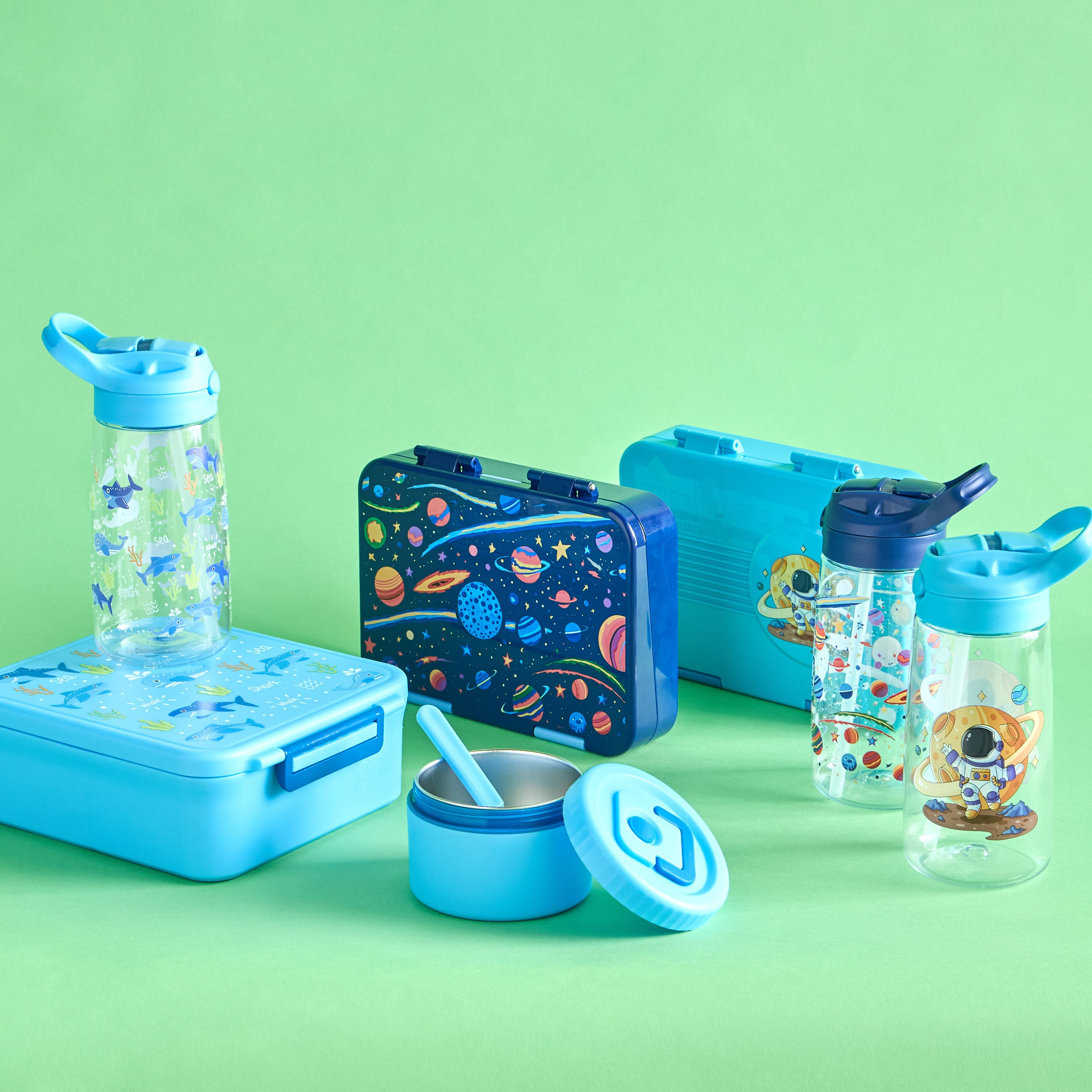 Astronaut Lunch Box-babyandkids-eatanddrink-lunchboxesandbags-image-4