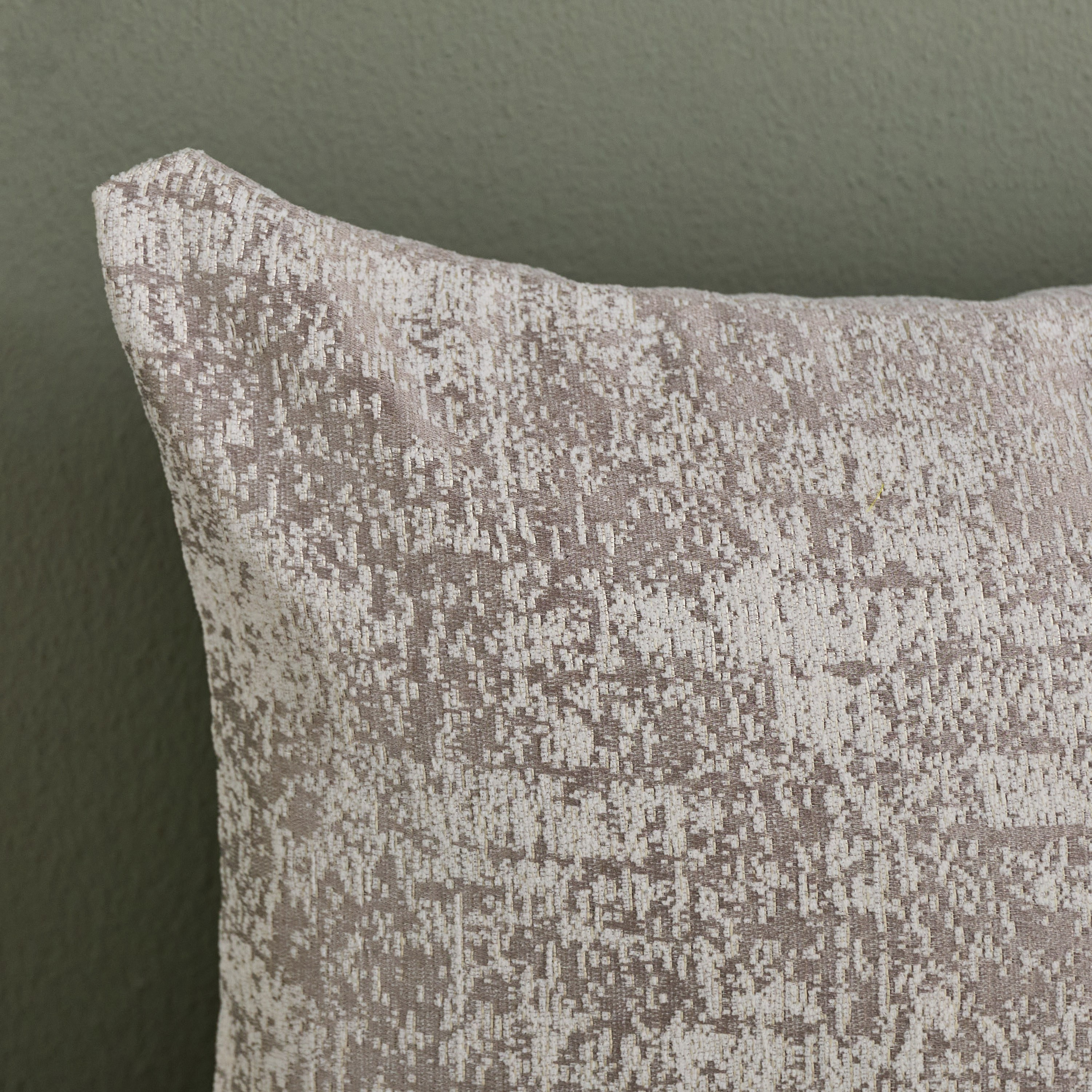 طقم وسائد محشوة جاكار من قطعتين - نيفين - 30x50 سم-household-cushionsandthrows-filledcushions-decorativecushions-image-2