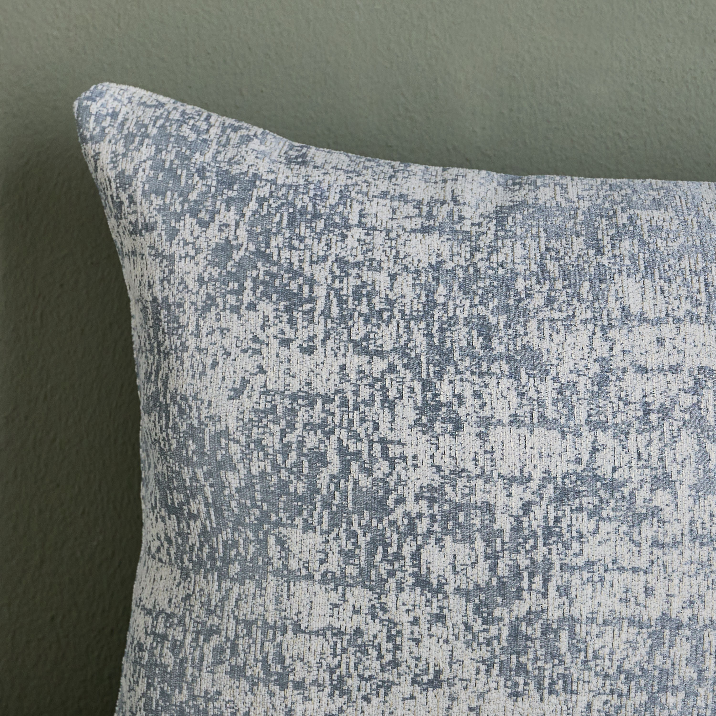 طقم وسائد محشوة مطرزة قطعتين - نيفن - 30×50 سم-household-cushionsandthrows-filledcushions-decorativecushions-image-2
