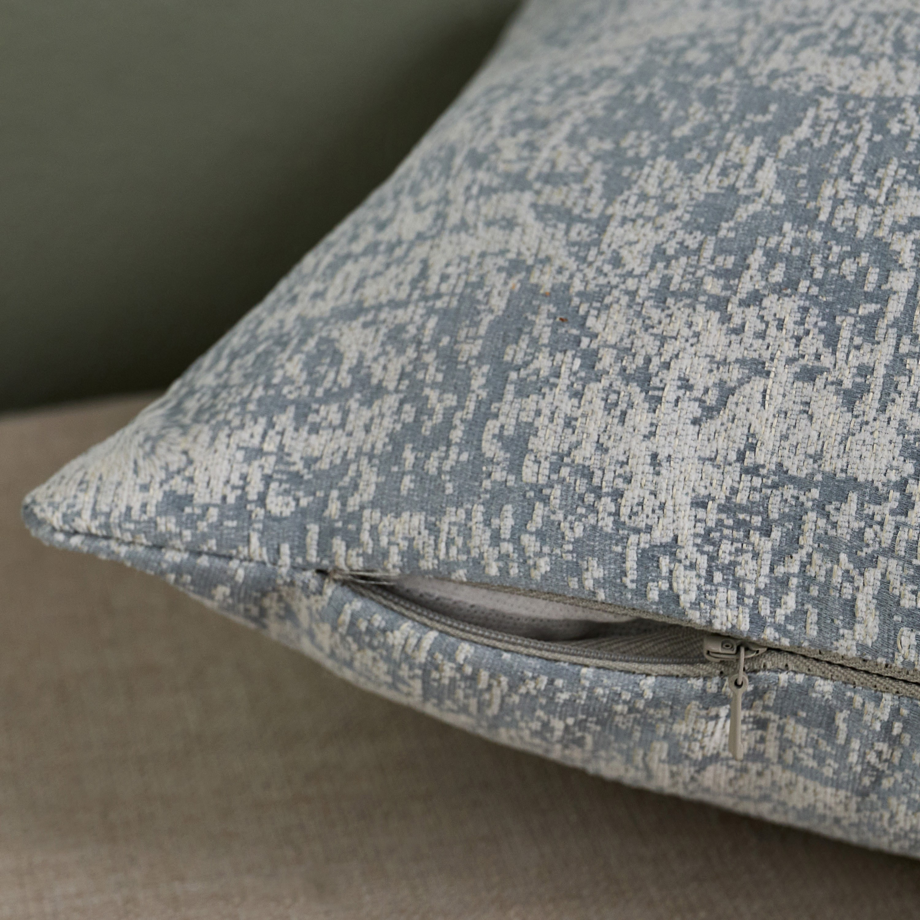 طقم وسائد محشوة مطرزة قطعتين - نيفن - 30×50 سم-household-cushionsandthrows-filledcushions-decorativecushions-image-3