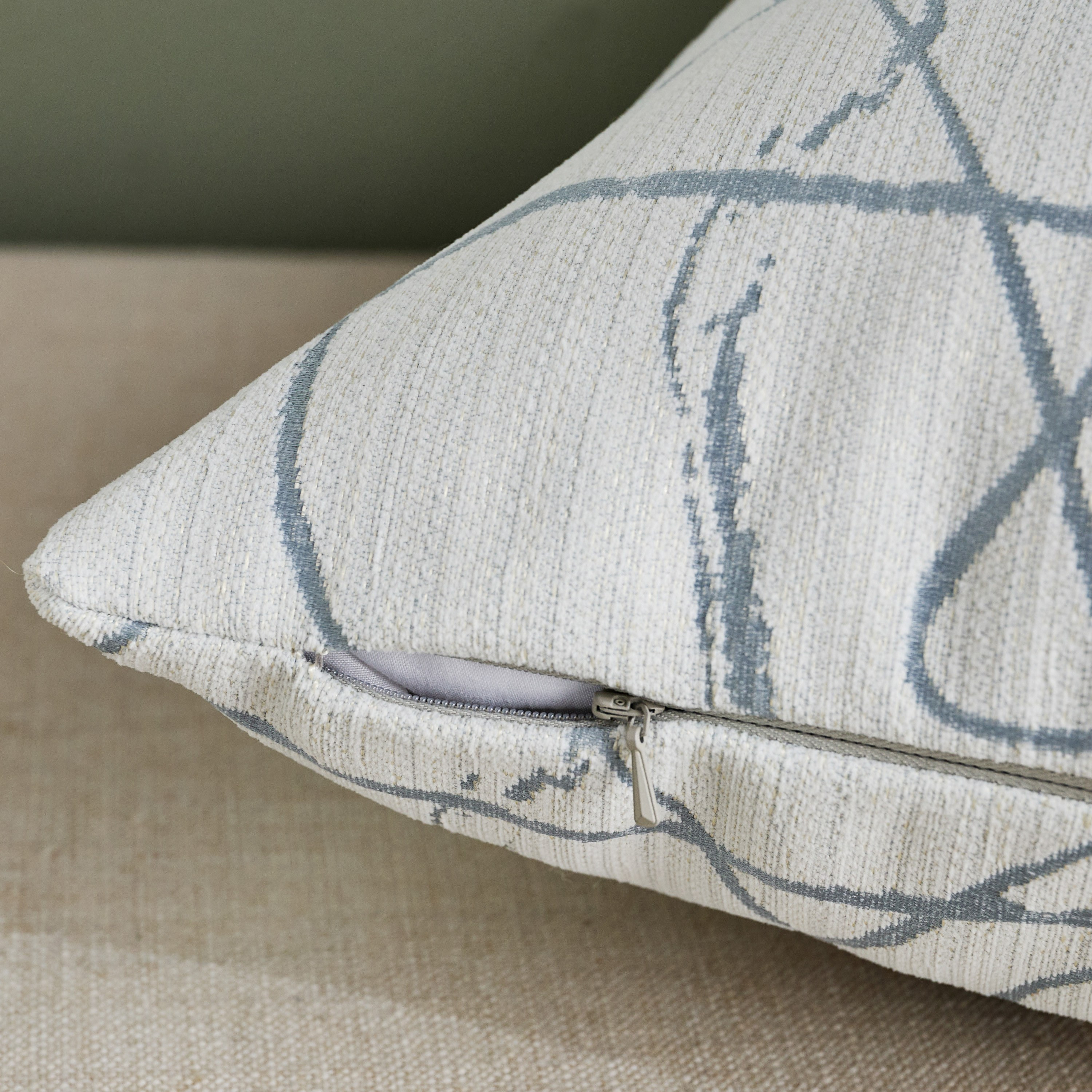 Arzu 2-Piece Embroidered Filled Cushion Set - 48x48 cm-household-cushionsandthrows-filledcushions-decorativecushions-image-7