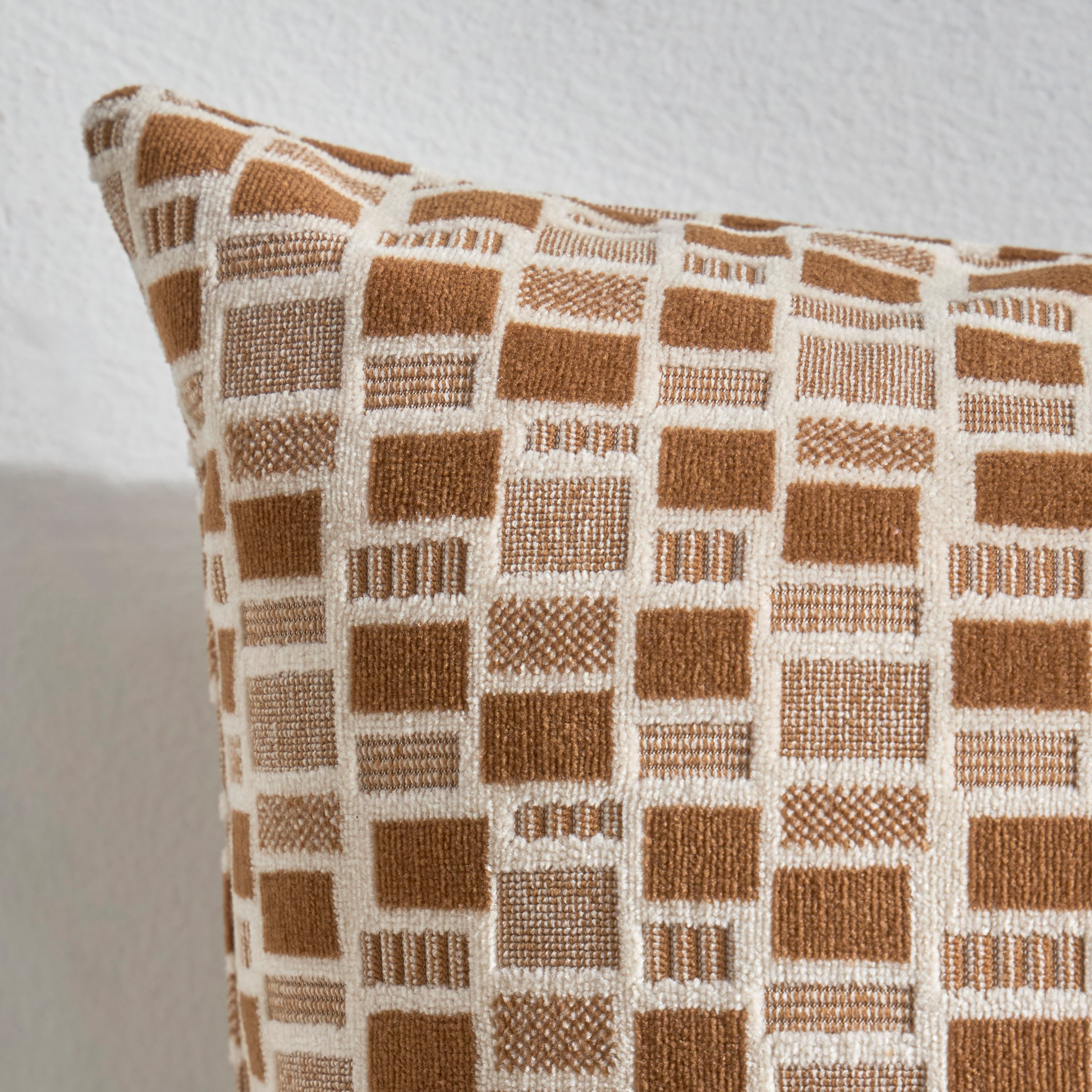 Amani Jacquard Cushion Cover - 50x50 cm-household-cushionsandthrows-cushioncovers-image-2