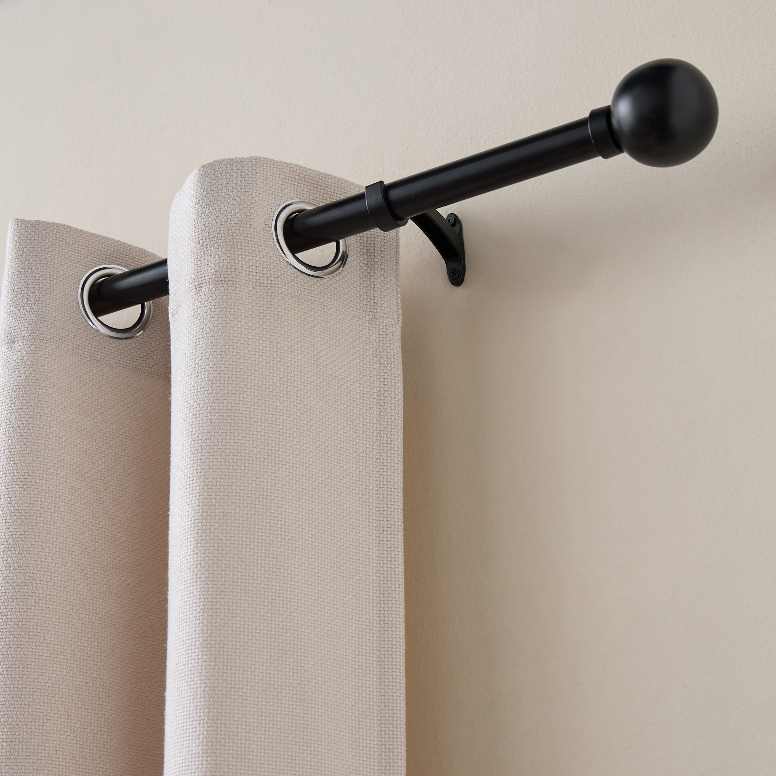 عمود ستارة فردي قابل للتمديد - أونكس - 110-320 سم-household-windows-curtainrodsandaccessories-curtainrods-image-2