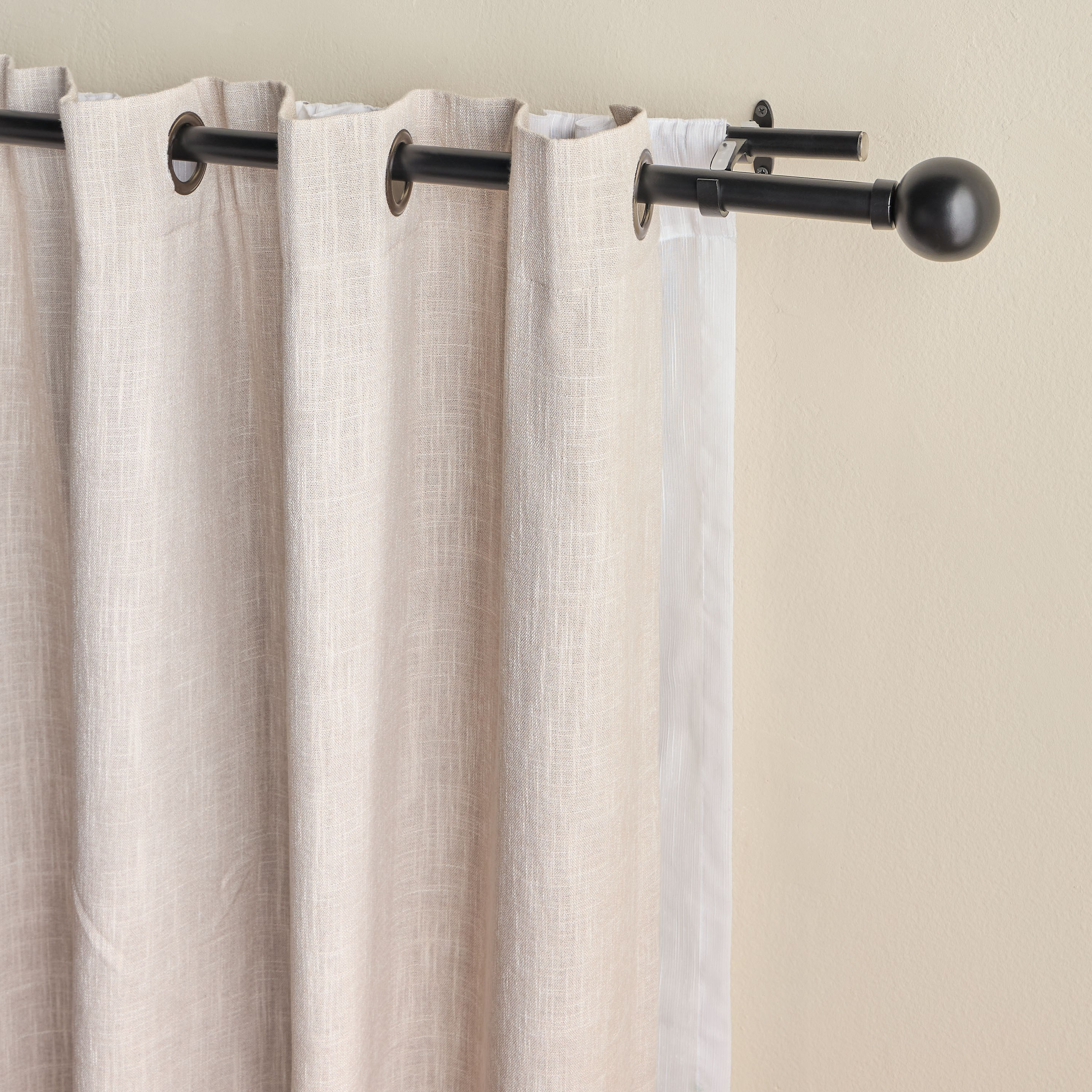قضبان ستائر مزدوج وقابل للتمدد - أونيكس - 110-320 سم-household-windows-curtainrodsandaccessories-curtainrods-image-1